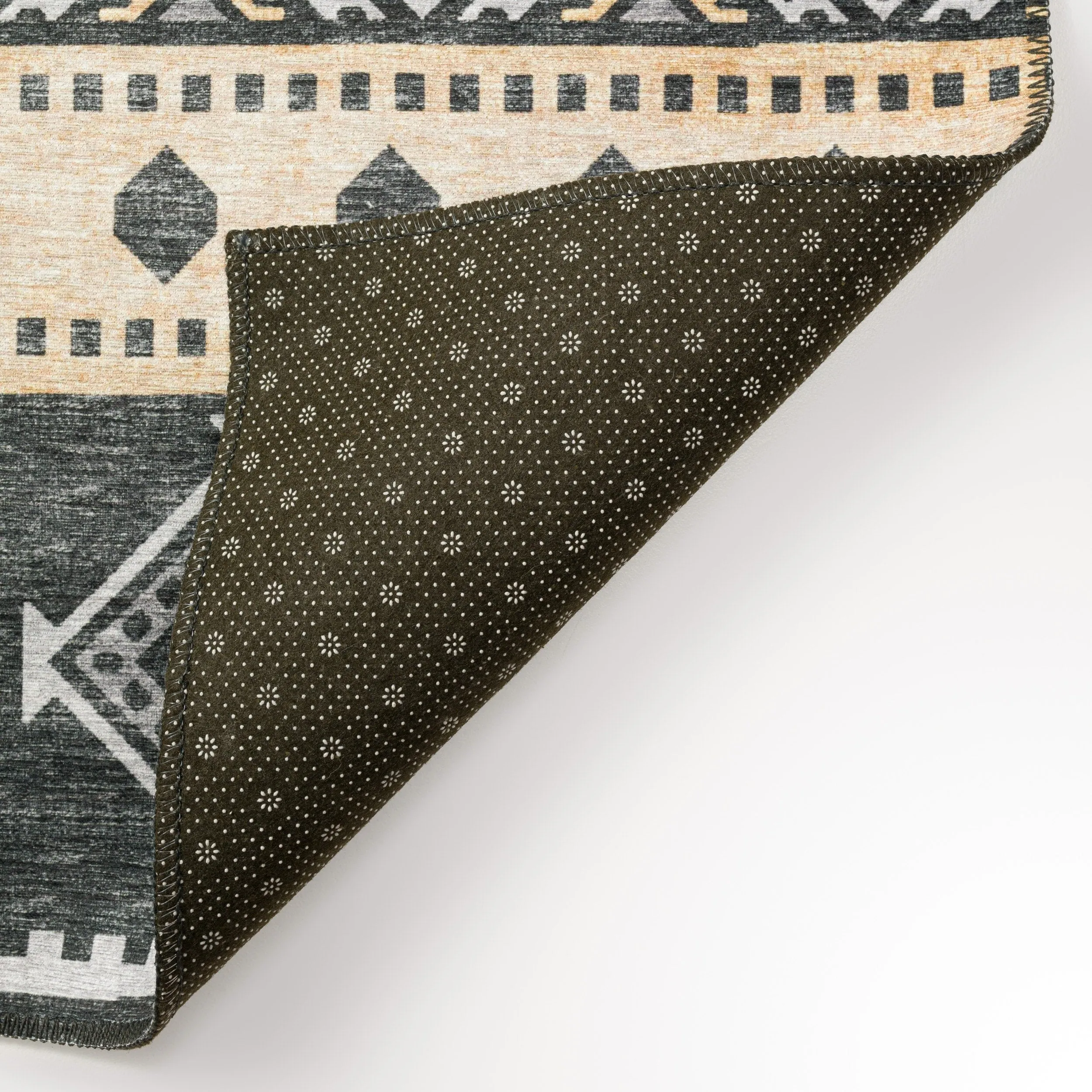 Addison Indoor/ Outdoor Yuma Southwest Boho Washable Rug