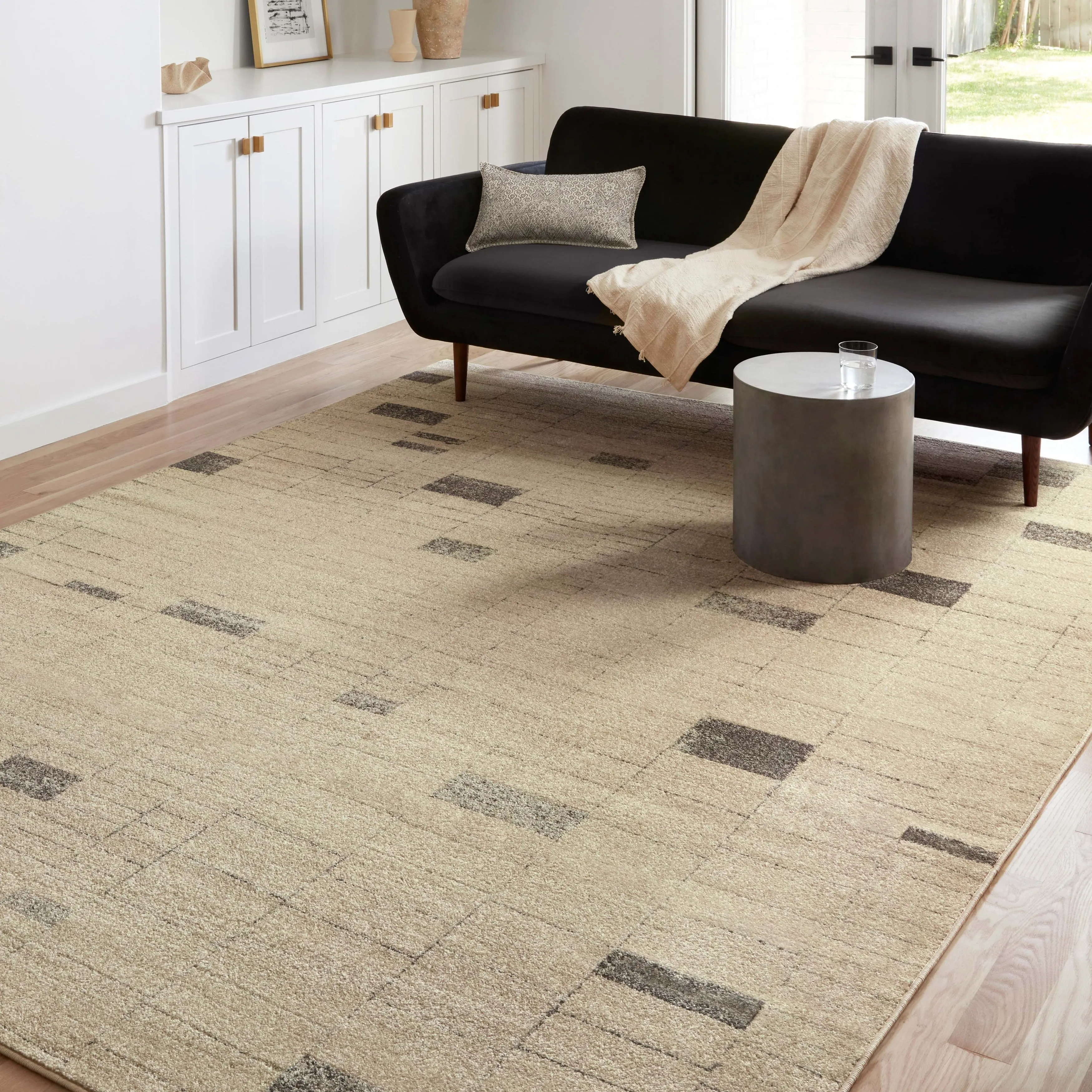 Alexander Home Bradford Mid Century Modern Area Rug