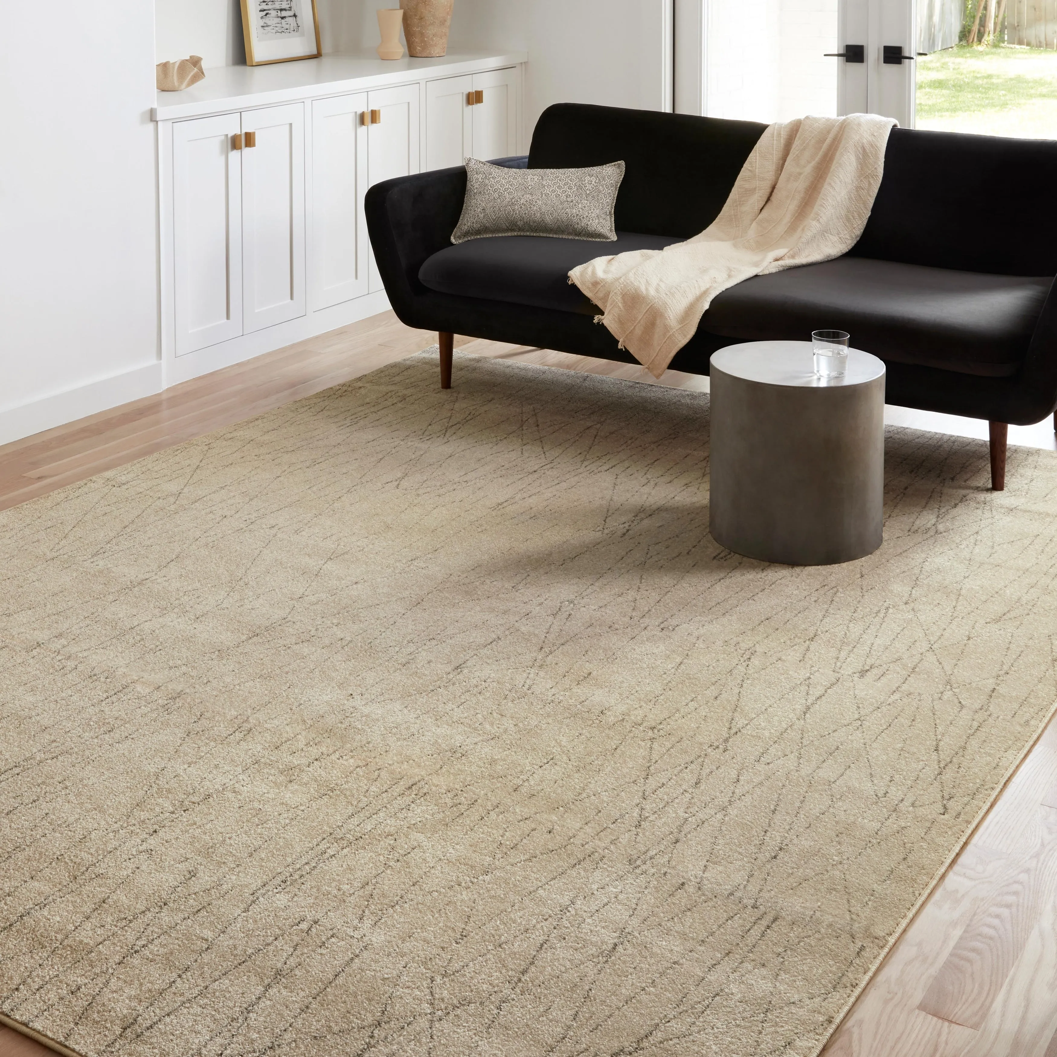 Alexander Home Bradford Modern Pendulum Area Rug
