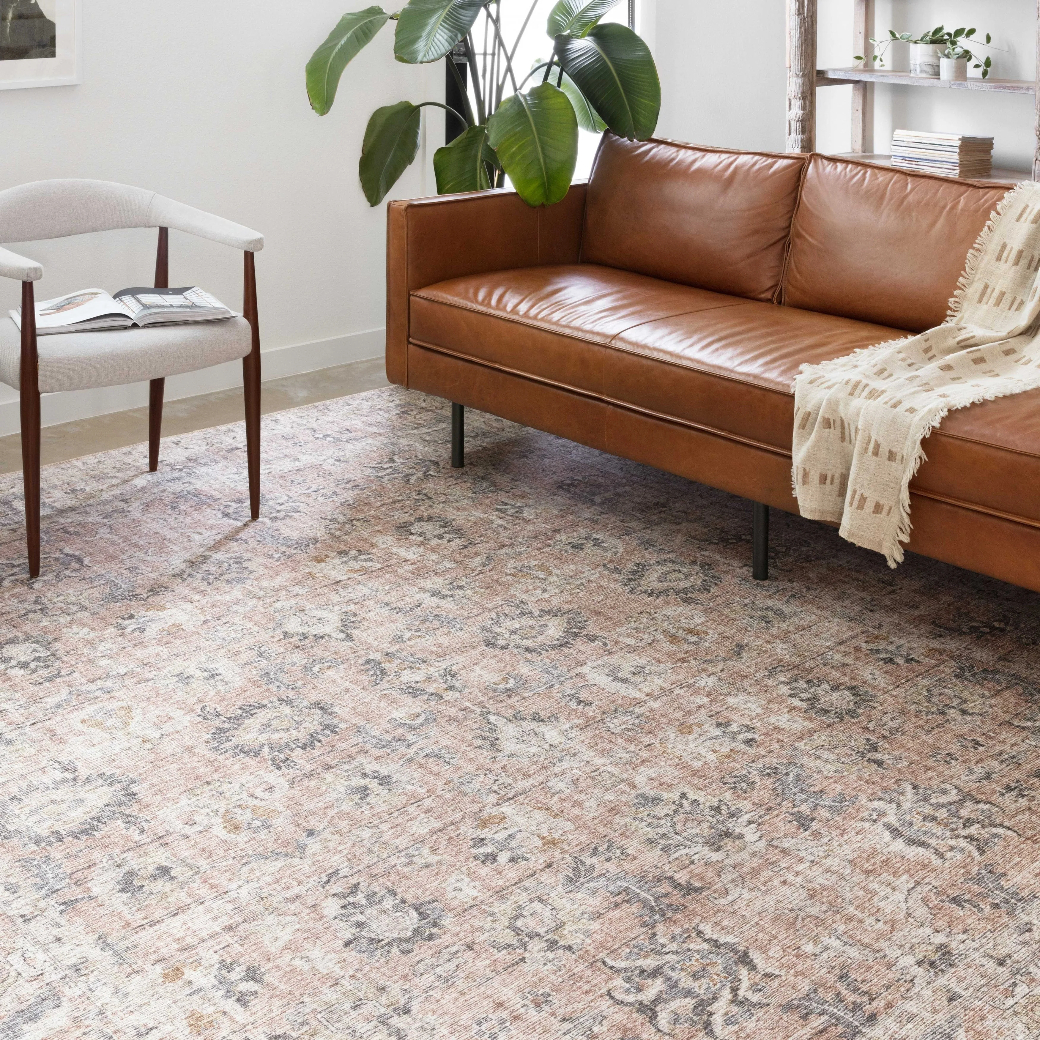 Alexander Home Leanne Distressed Oriental Printed Area Rug
