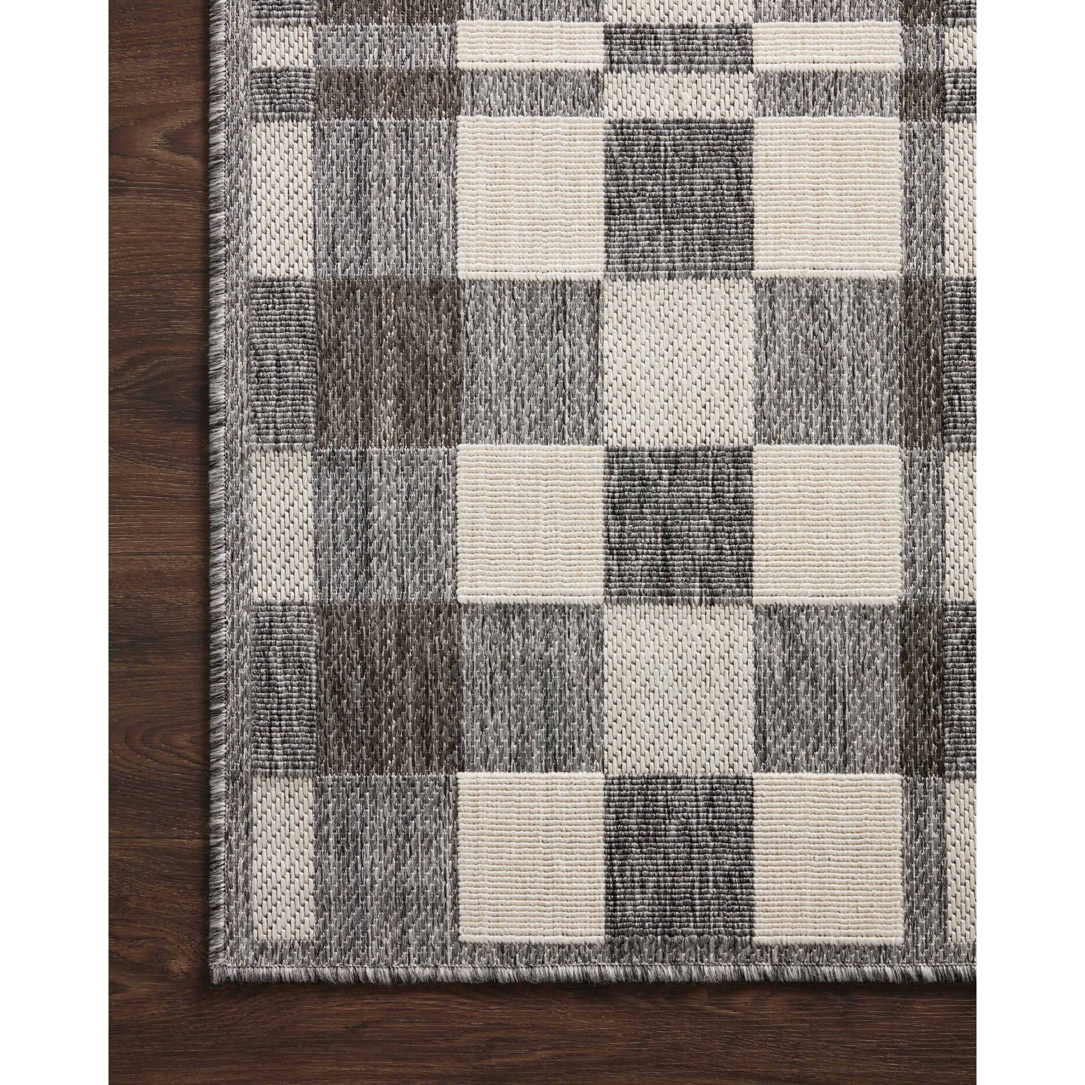 Alexander Home Renee Modern Buffalo Check Indoor / Outdoor Rug