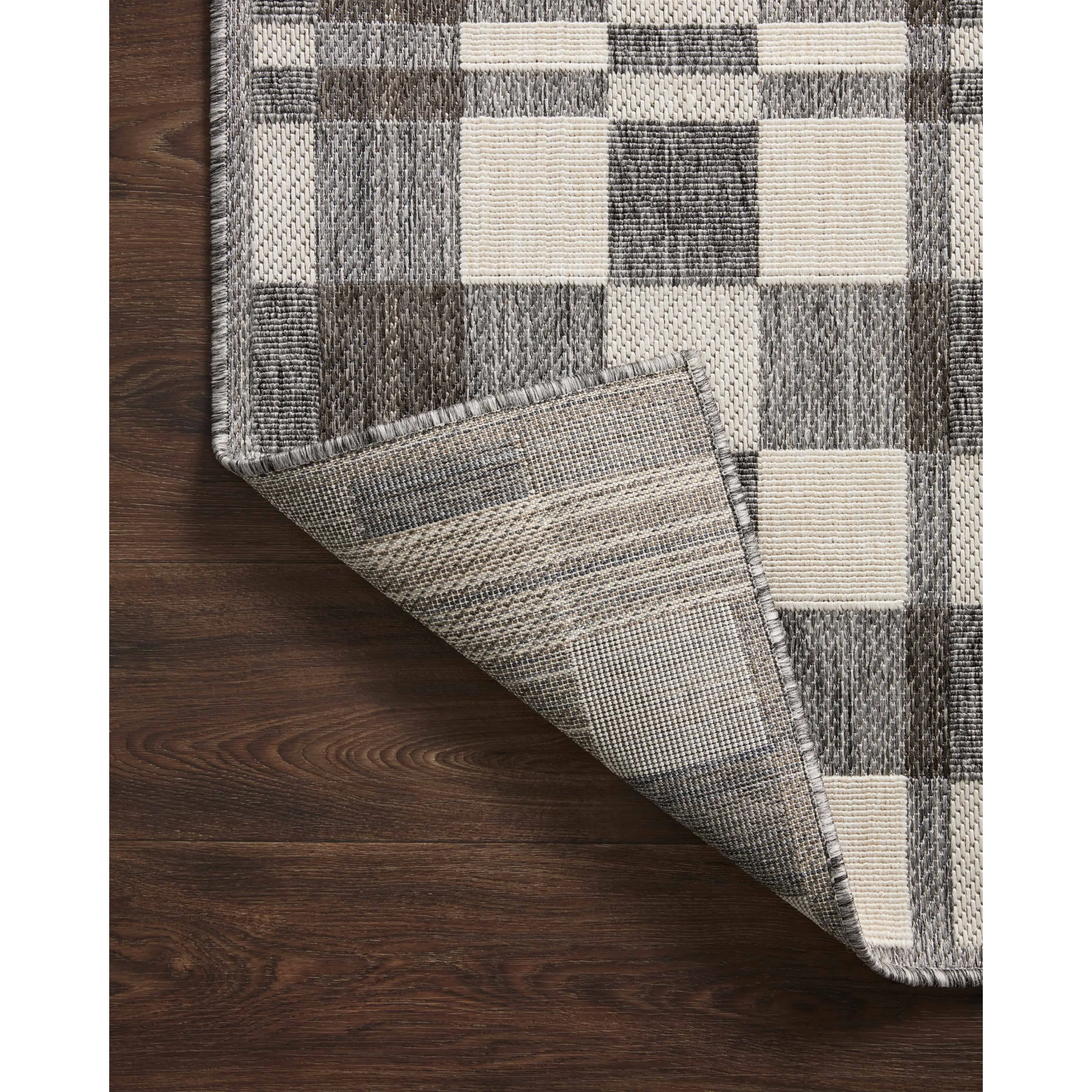 Alexander Home Renee Modern Buffalo Check Indoor / Outdoor Rug