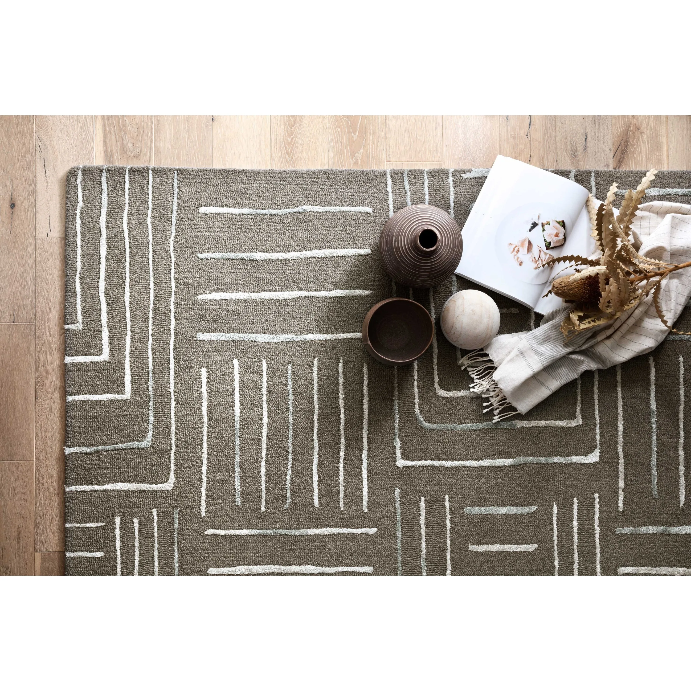 Alexander Home Reverie Geometric Contemporary Area Rug