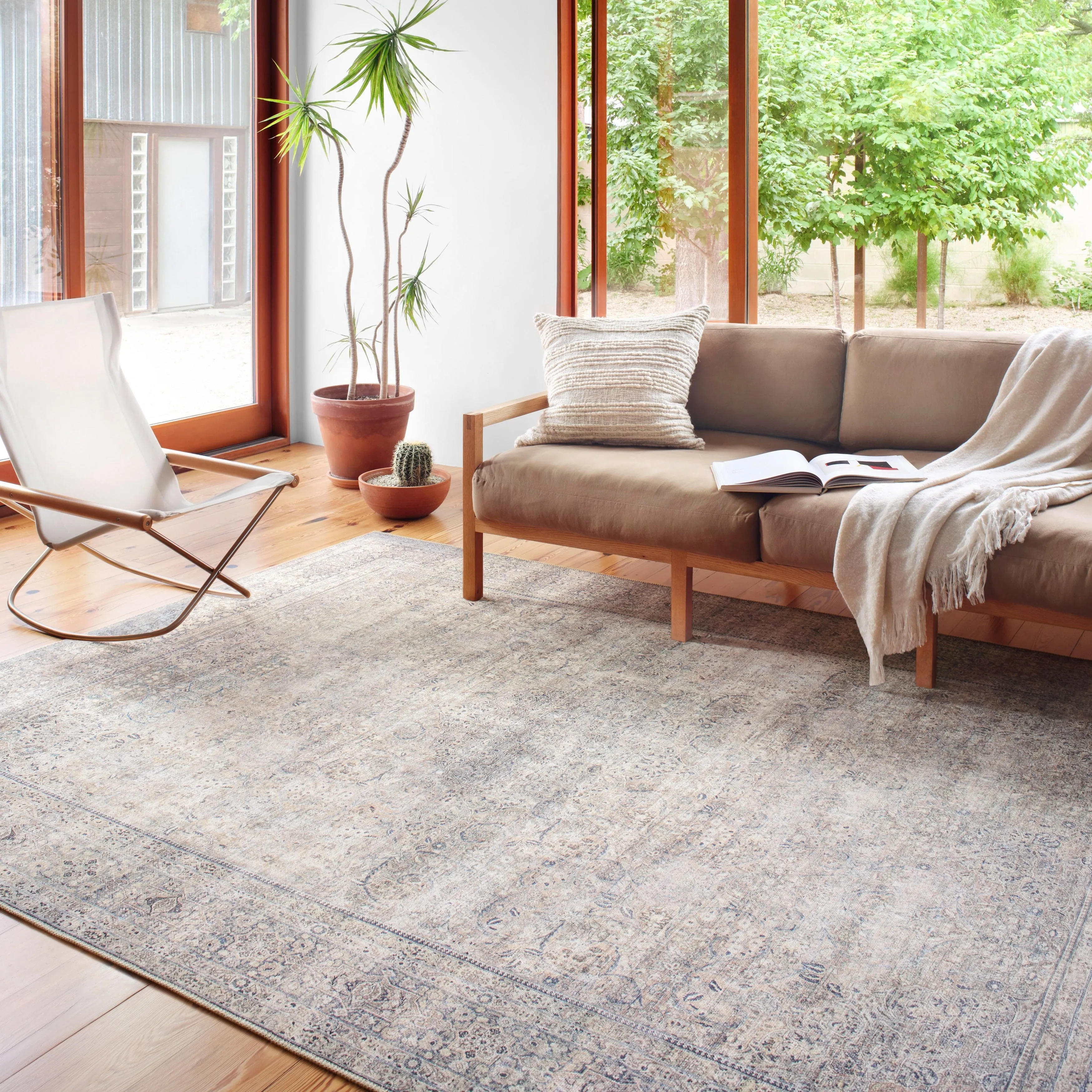 Alexander Home Sophia Printed Vintage Botanical Area Rug