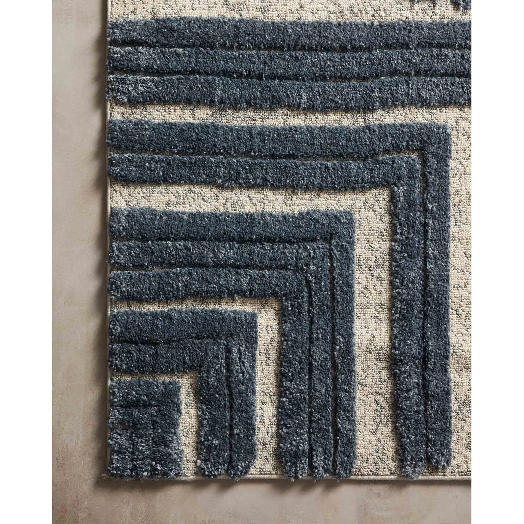 Alexander Home Vail Mid-century Modern Geometric Square Area Rug