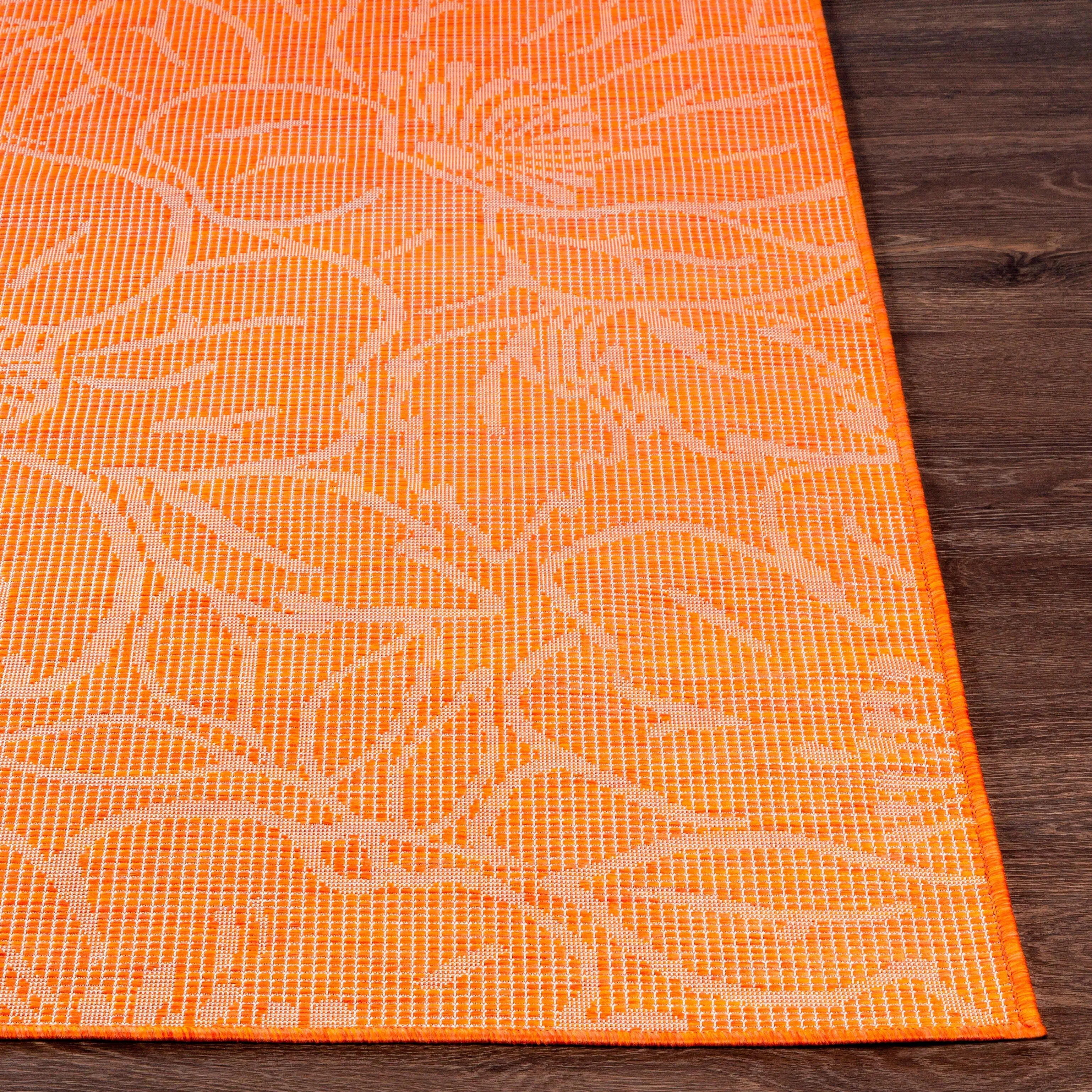 Artistic Weavers Hadley Indoor / Outdoor Floral Area Rug
