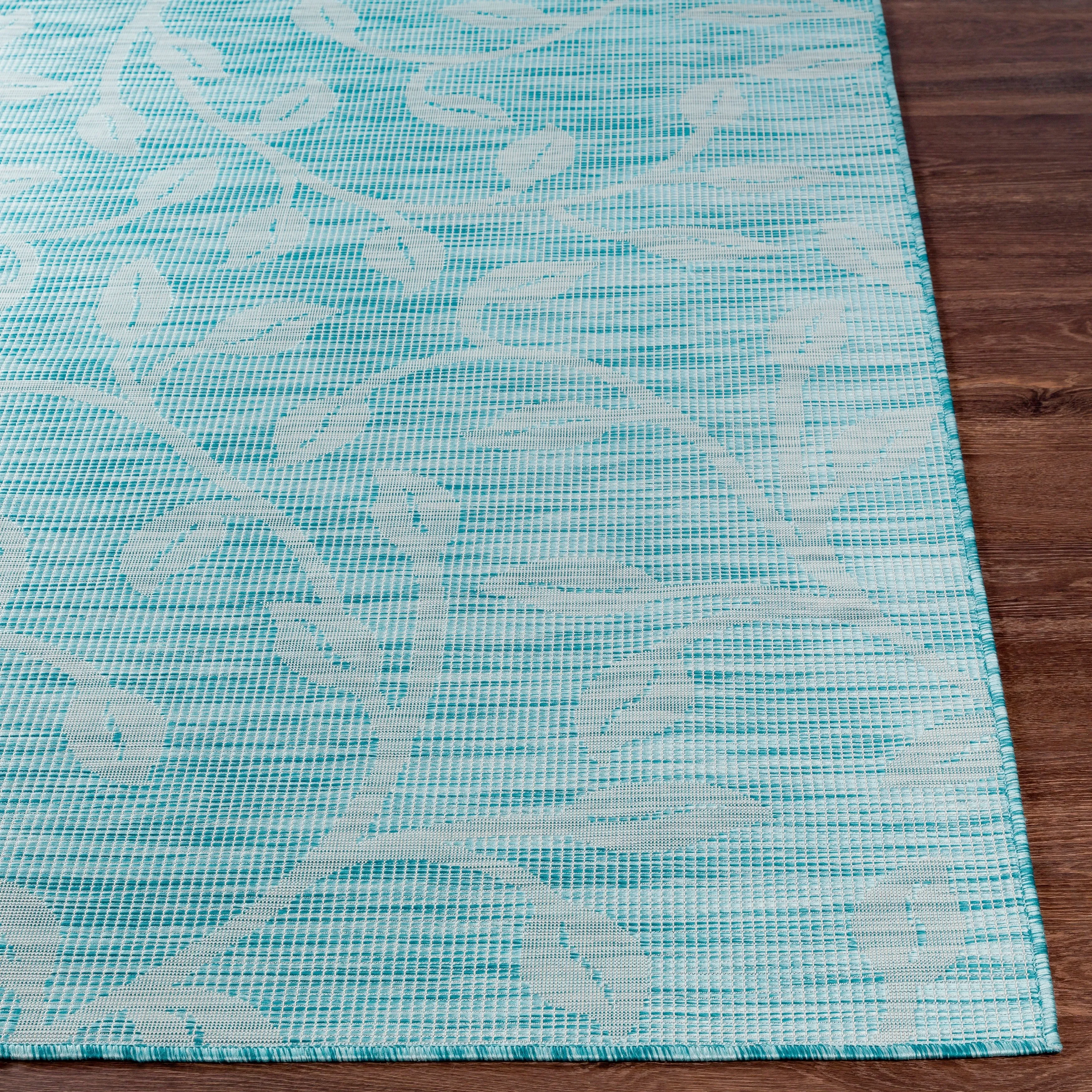 Artistic Weavers Otis Indoor / Outdoor Floral Area Rug