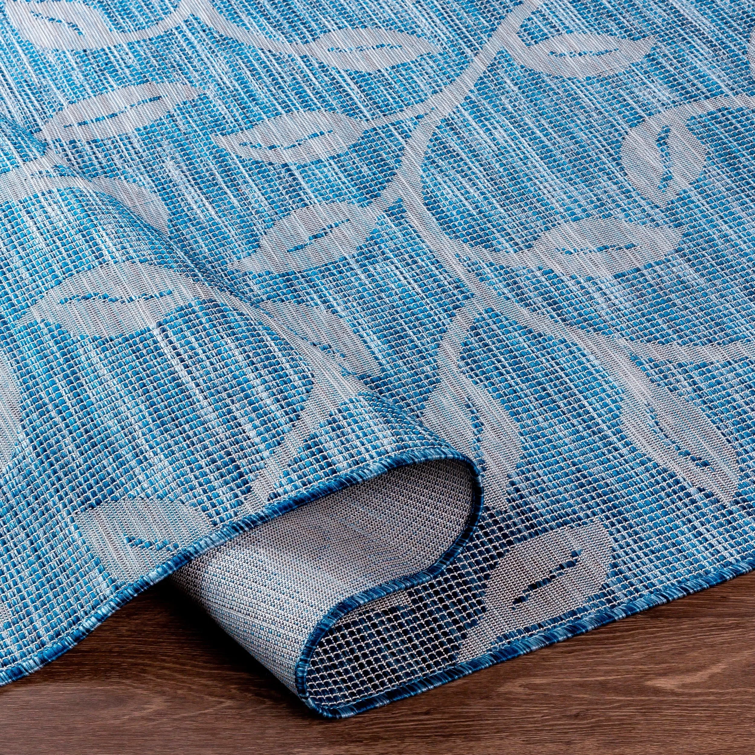 Artistic Weavers Otis Indoor / Outdoor Floral Area Rug