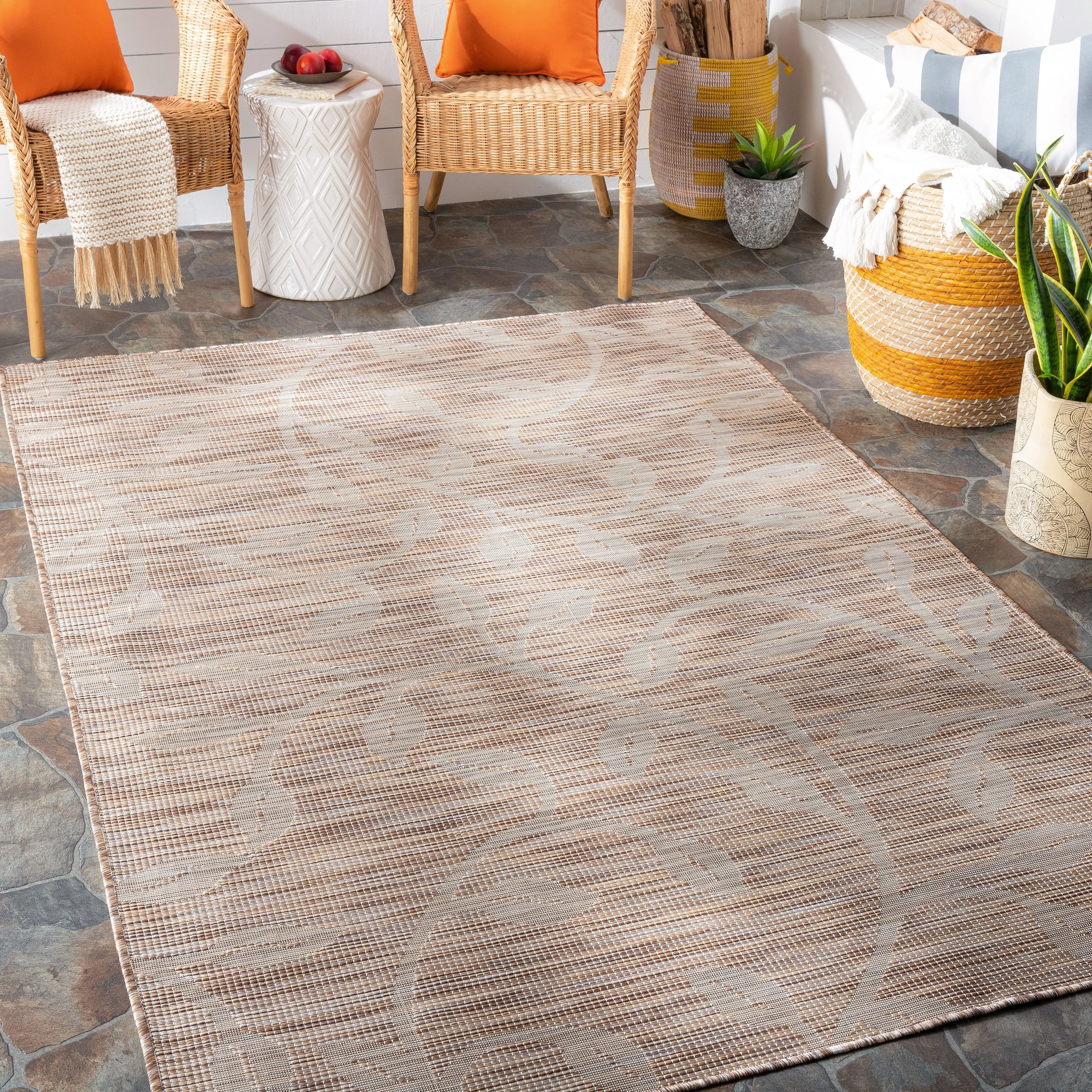 Artistic Weavers Otis Indoor / Outdoor Floral Area Rug