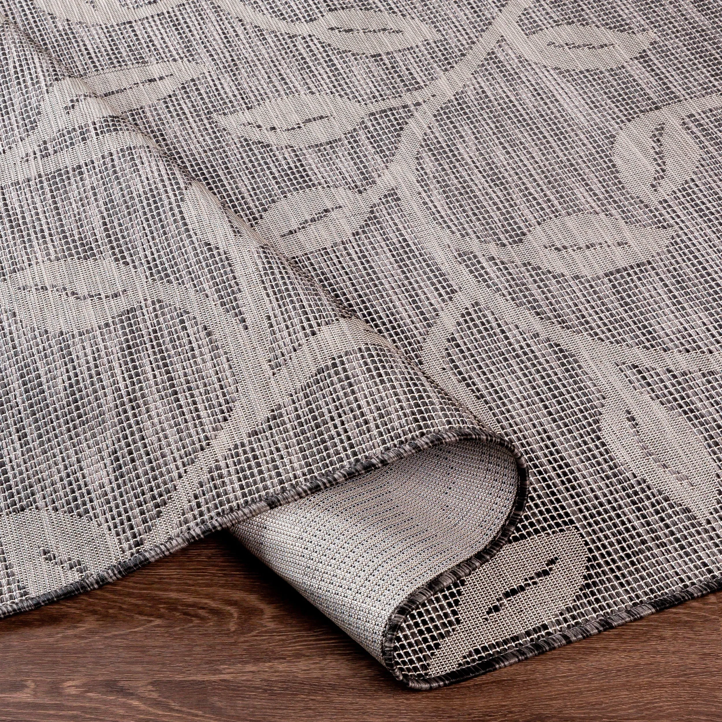 Artistic Weavers Otis Indoor / Outdoor Floral Area Rug