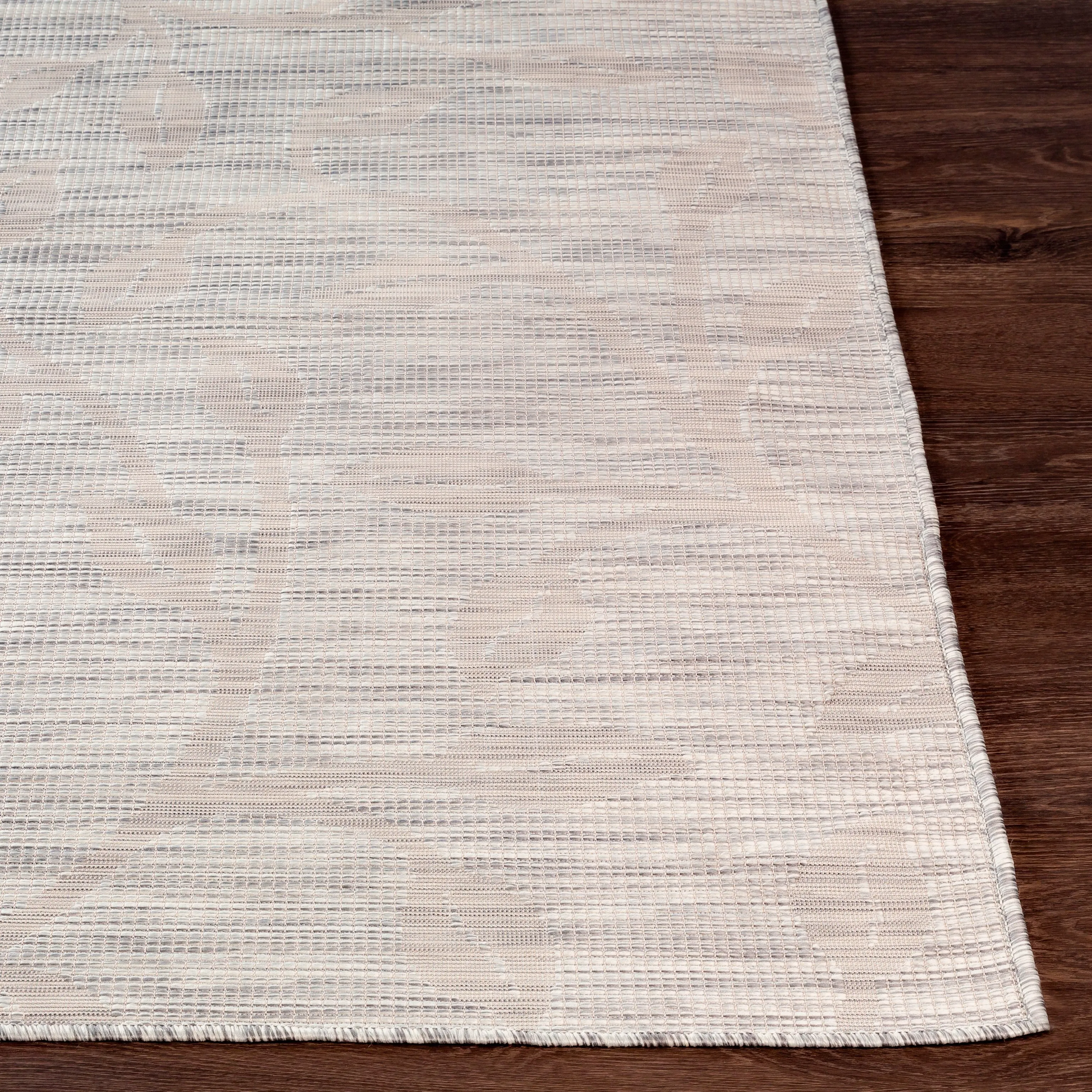 Artistic Weavers Otis Indoor / Outdoor Floral Area Rug