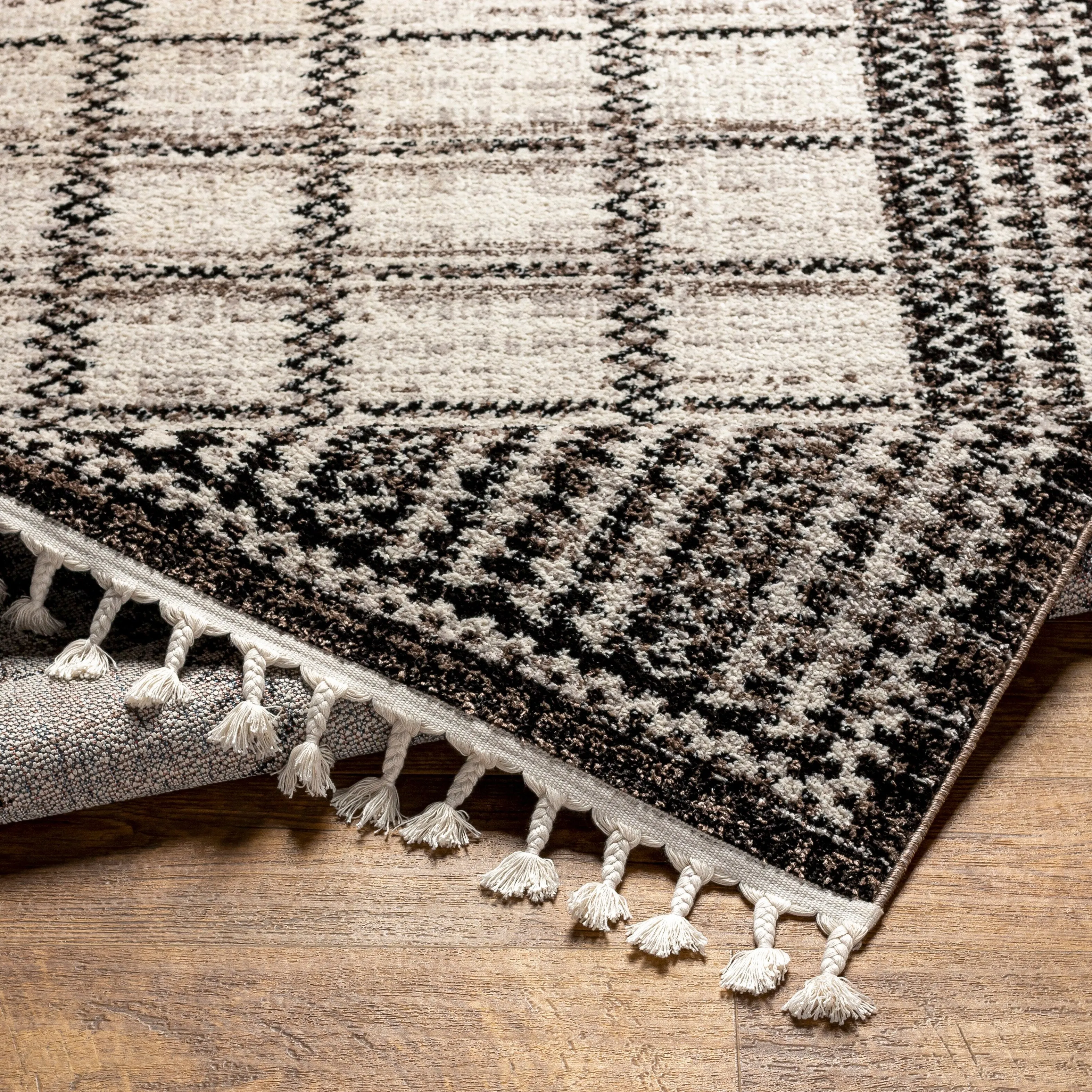 Artistic Weavers Sila Geometric Area Rug