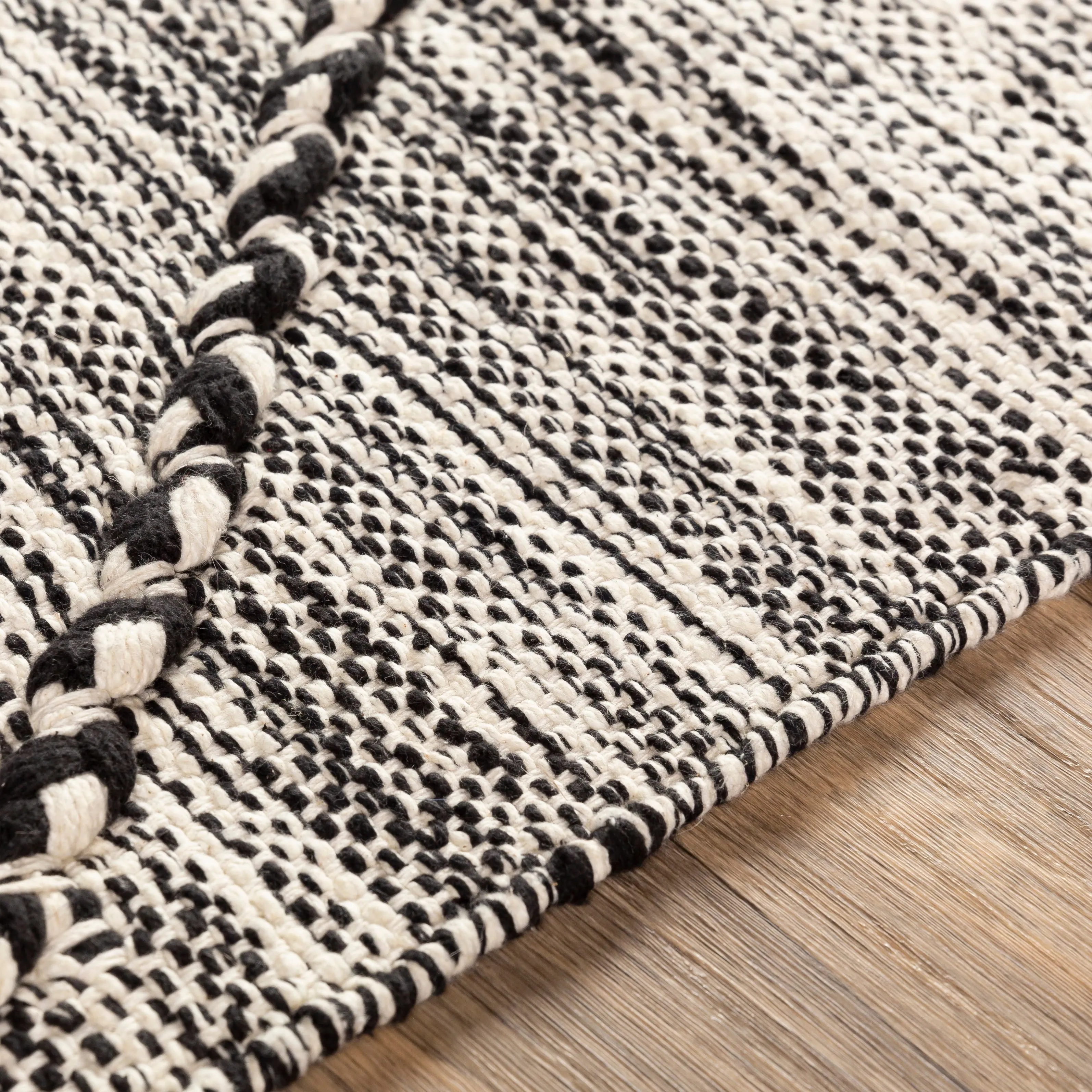 Artistic Weavers Thad Handmade Moroccan Tassel Area Rug