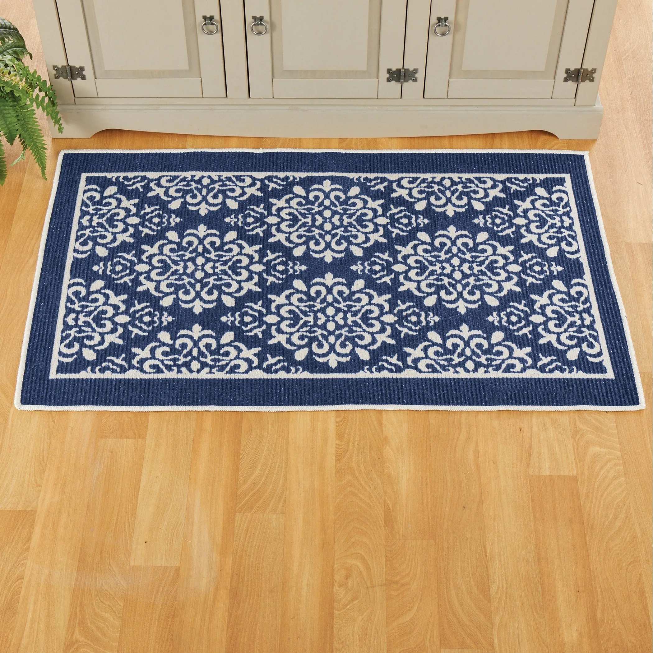 Athens Trellis Design Skid-Resistant Accent Rug - 2X4 FT