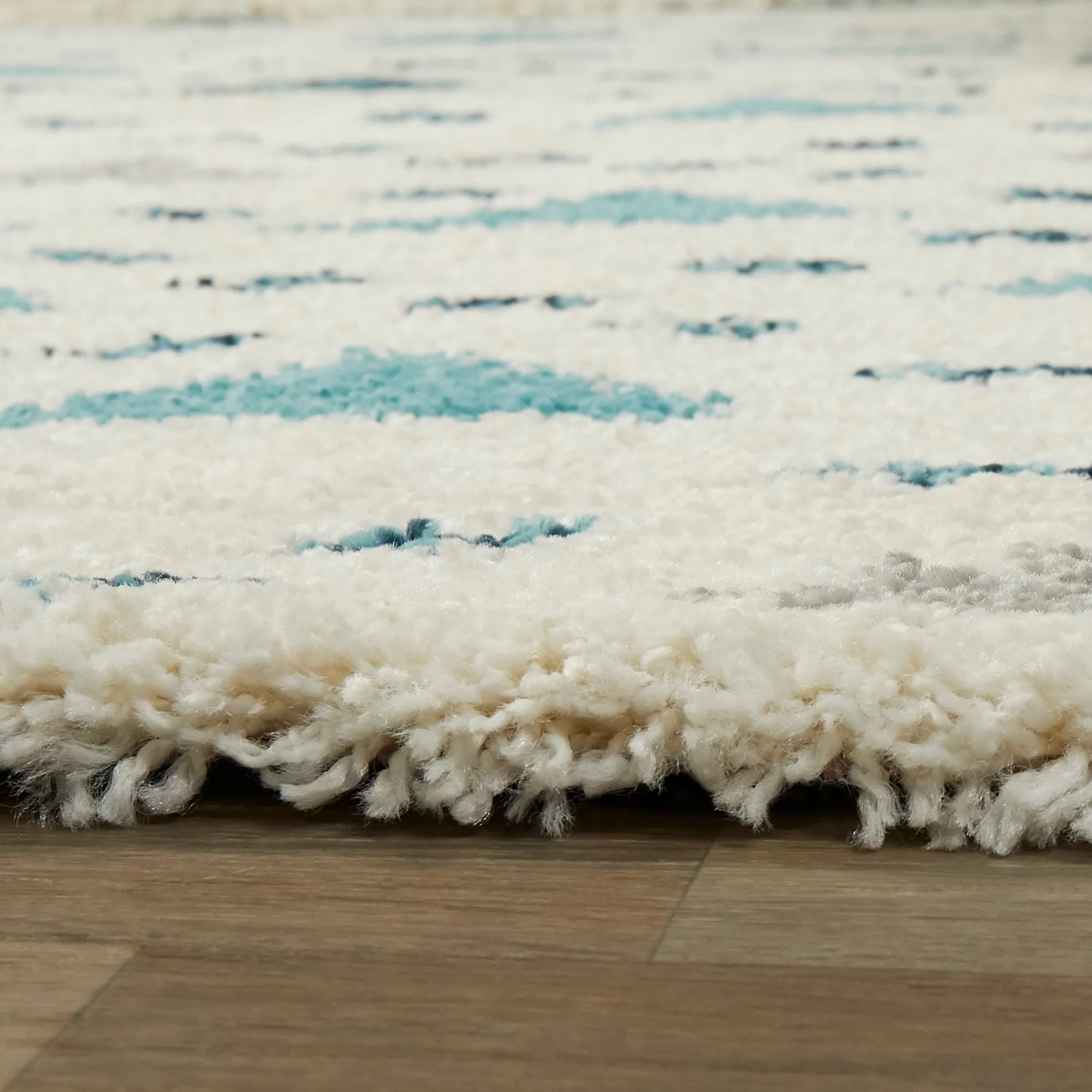 Belmonte Geometric Shag Area Rug