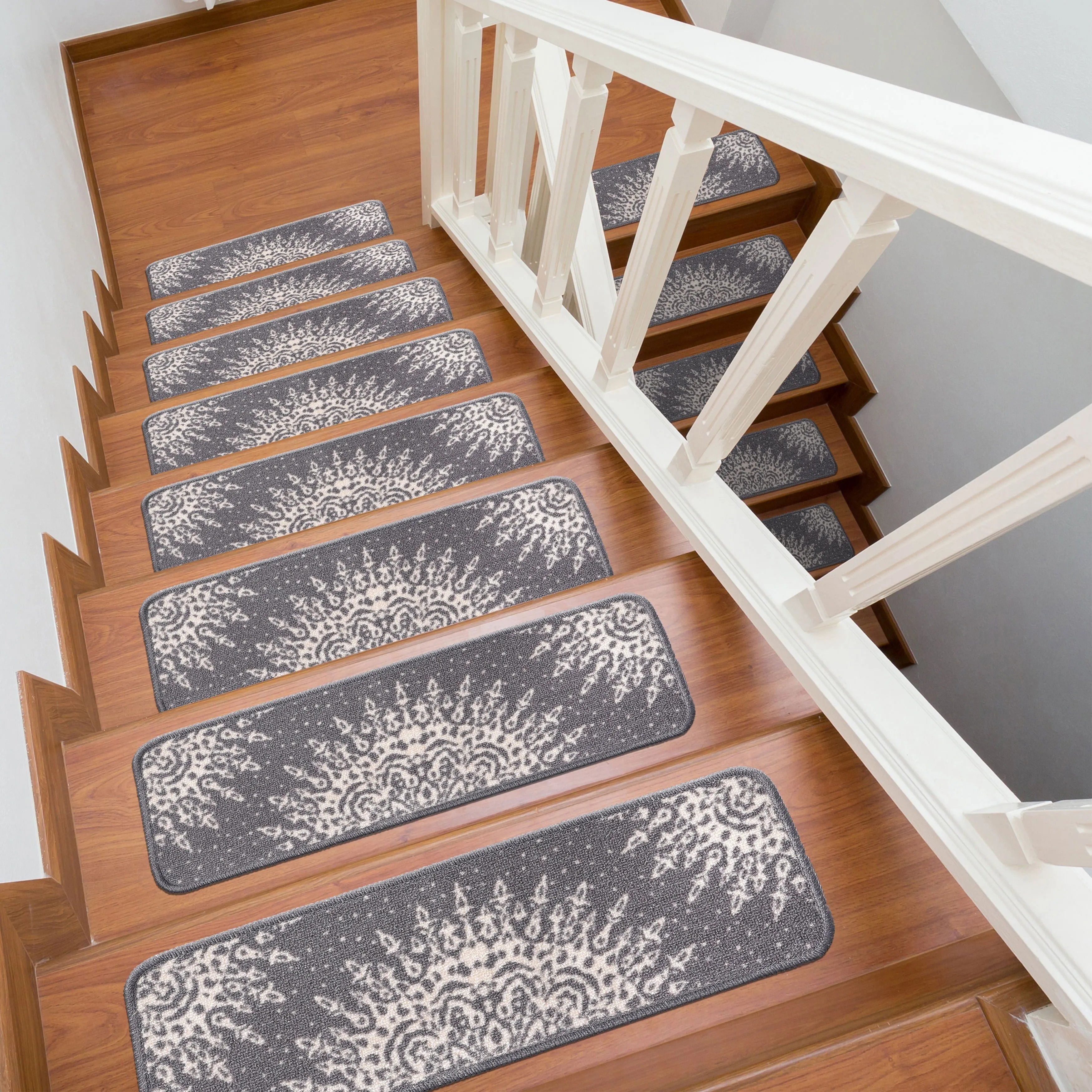 Beverly Rug Indoor Non Slip Steair Treads with Anti-Skid Rubber Backing. Medallion
