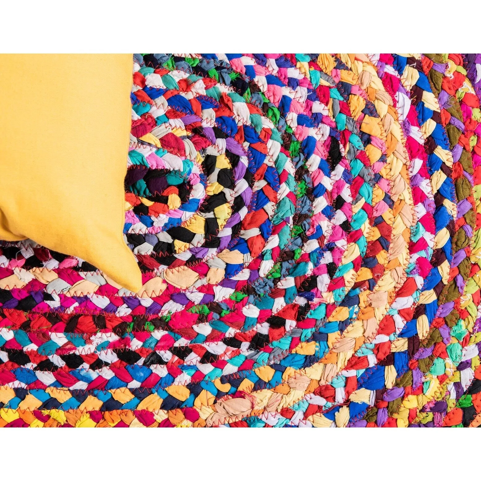 Braided Slin Collection Area Rug