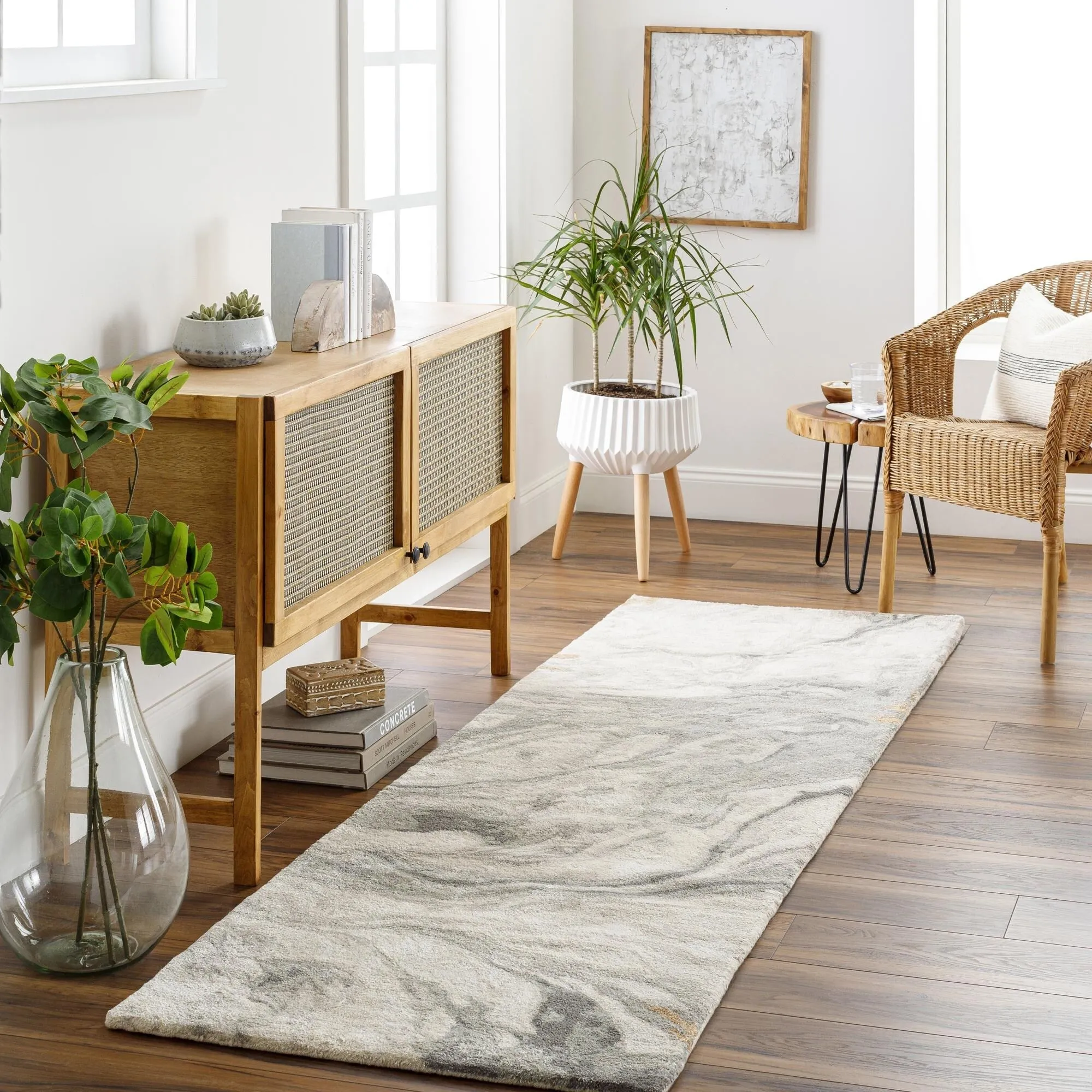 Cahbri Minimalist Abstract Hand Tufted Area Rug