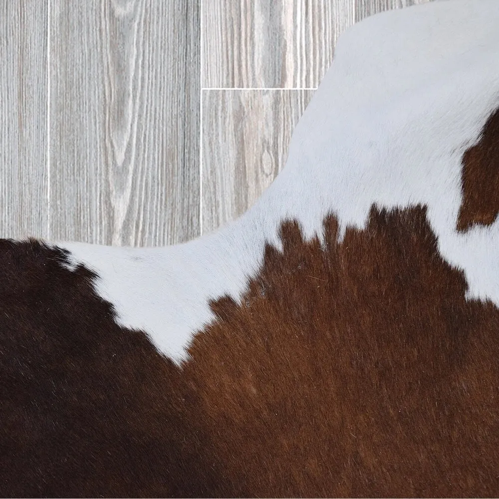 Carbon Loft McCrea Real Brown and White Cowhide Rug - 7' x 6' - 6' x 7'