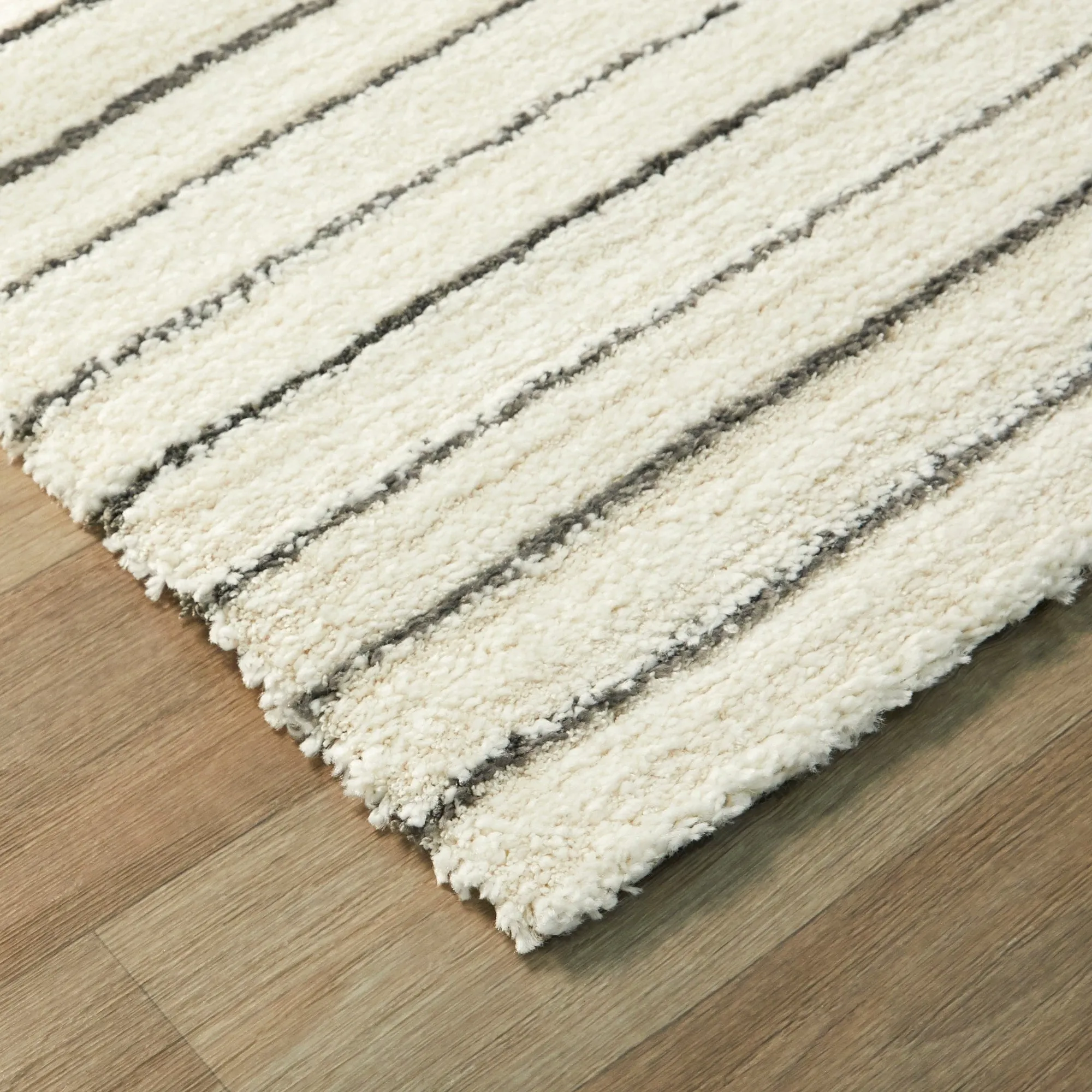 Carmody Modern Geometric Art Deco Area Rug