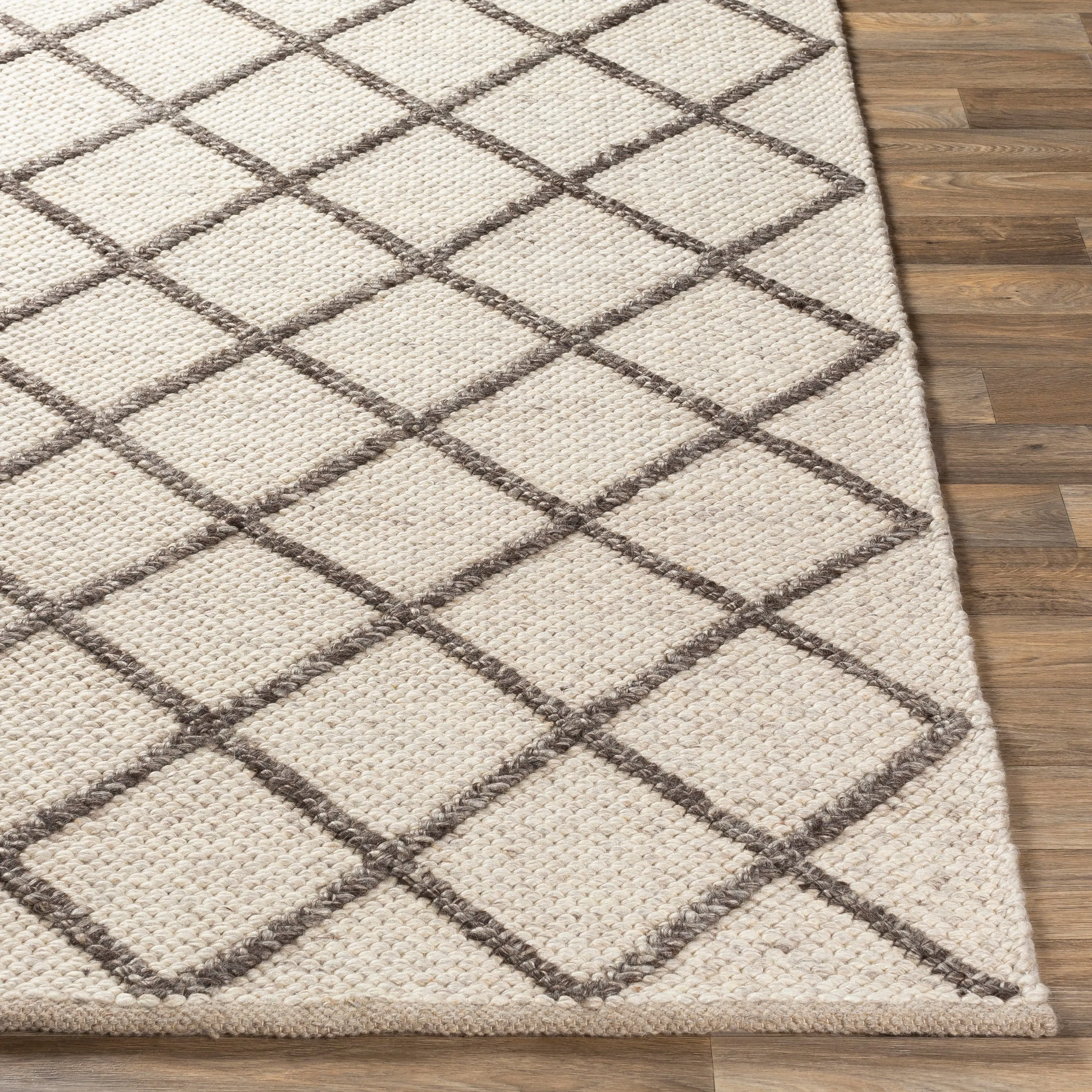 Carson Carrington Taxnas Handmade Wool Blend Nordic Area Rug