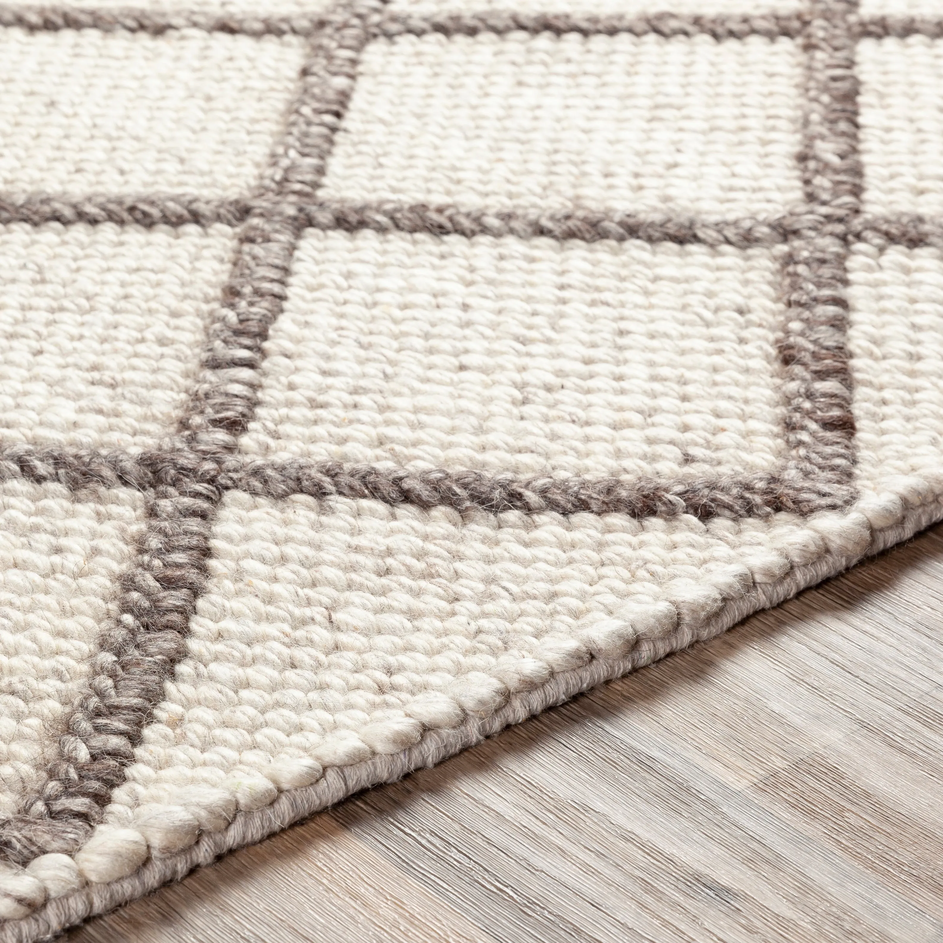 Carson Carrington Taxnas Handmade Wool Blend Nordic Area Rug