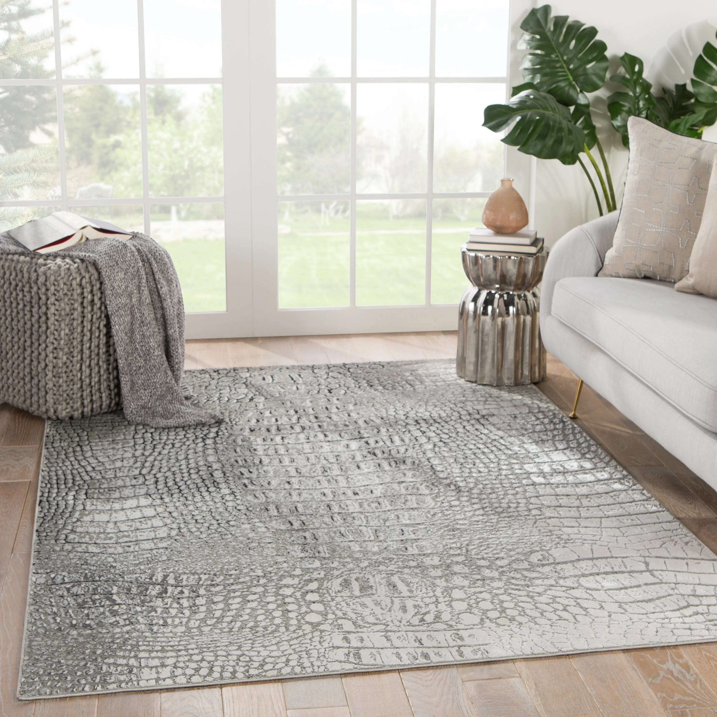 Carson Carrington Ytlings Animal Grey Area Rug