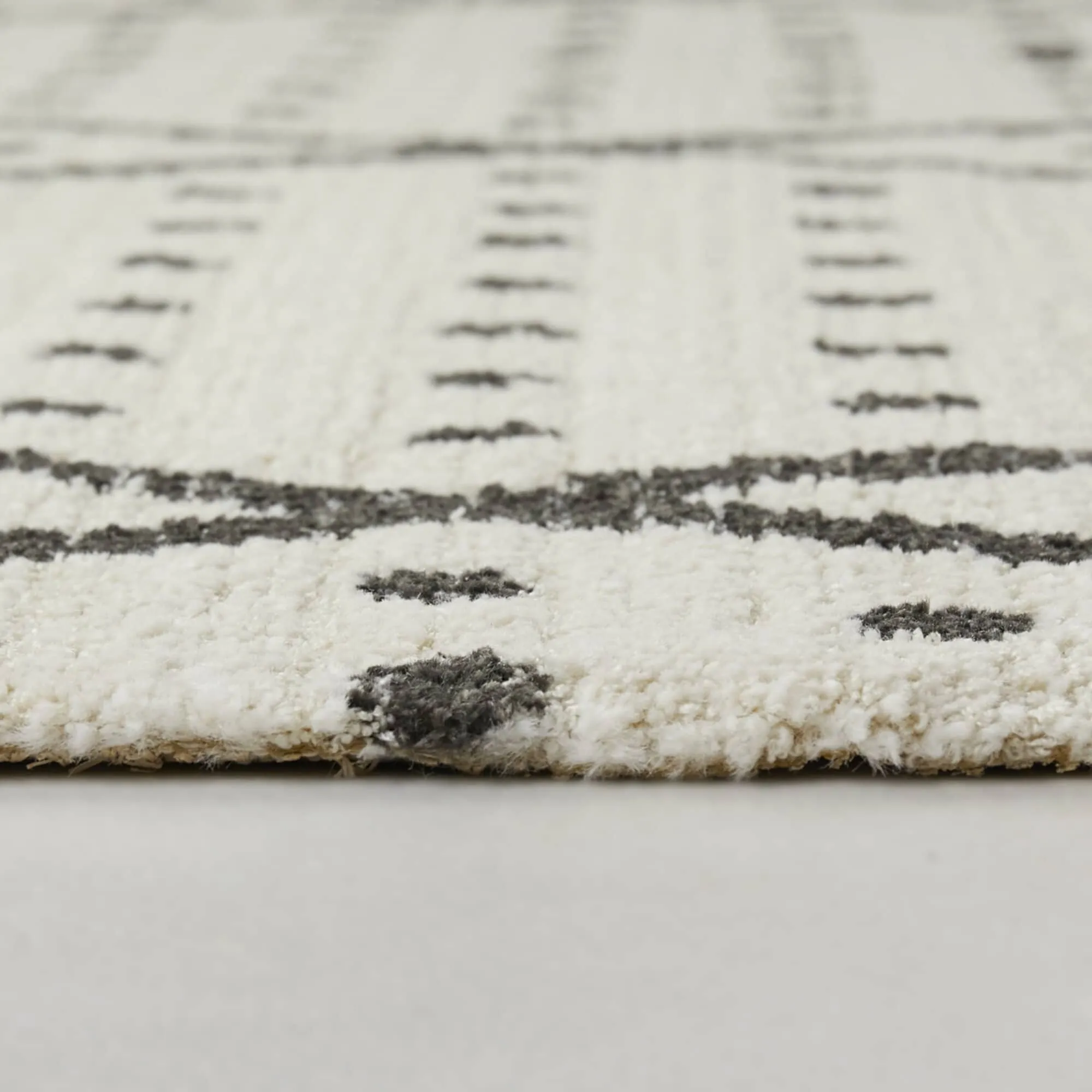 Cecile Polka Dot Diamond Trellis Area Rug