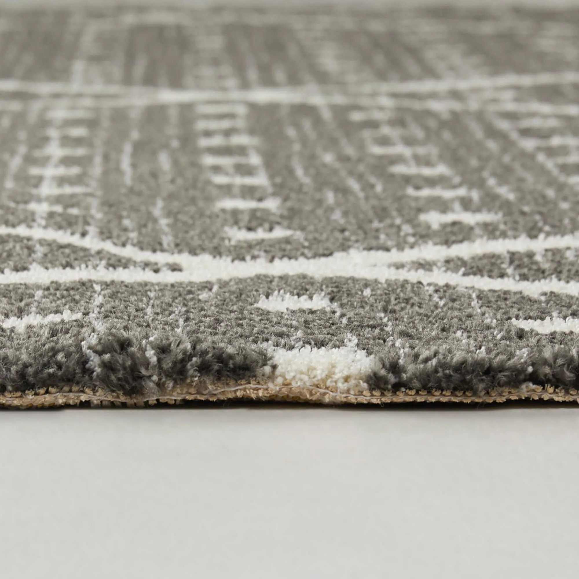 Cecile Polka Dot Diamond Trellis Area Rug