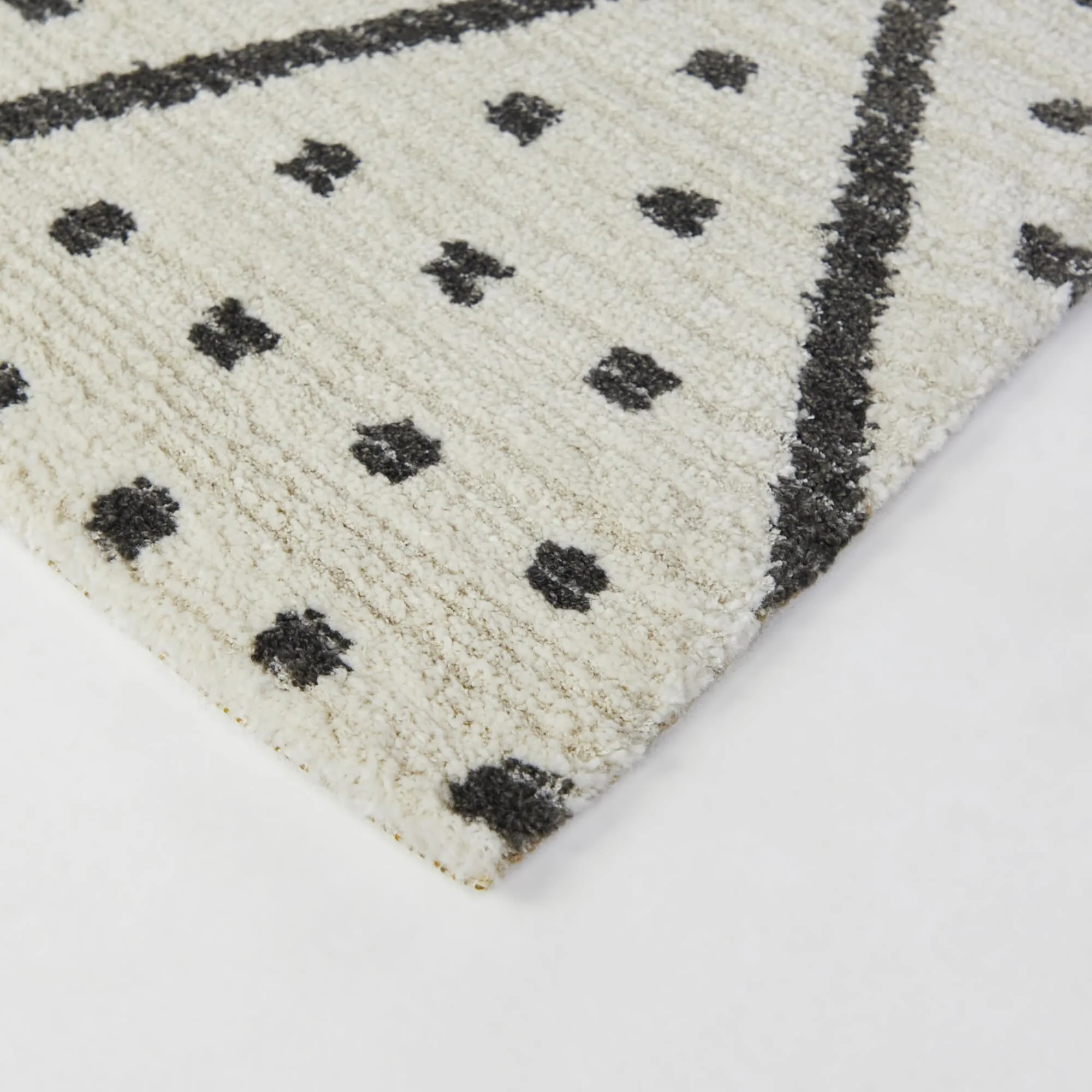 Cecile Polka Dot Diamond Trellis Area Rug