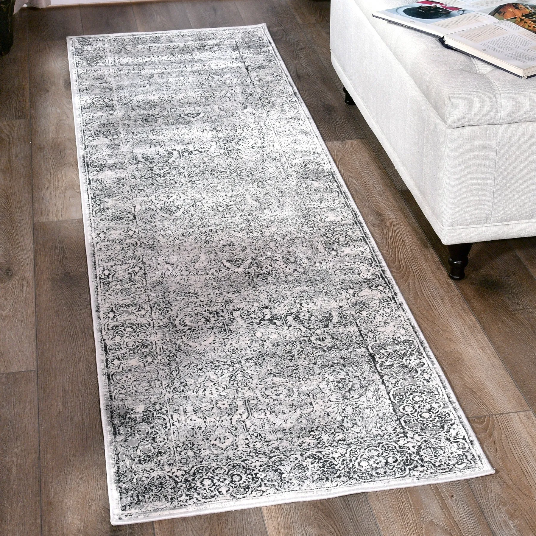 Christian Collection Grey/Cream Area Rug