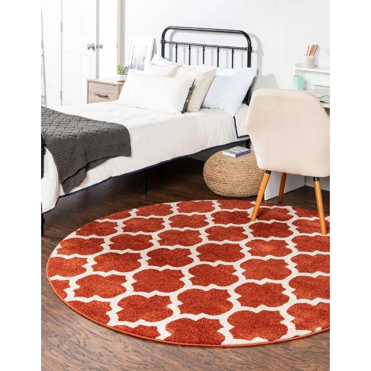 Contemporary Akiva Collection Area Rug