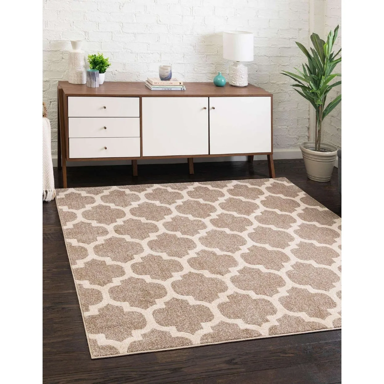 Contemporary Akiva Collection Area Rug