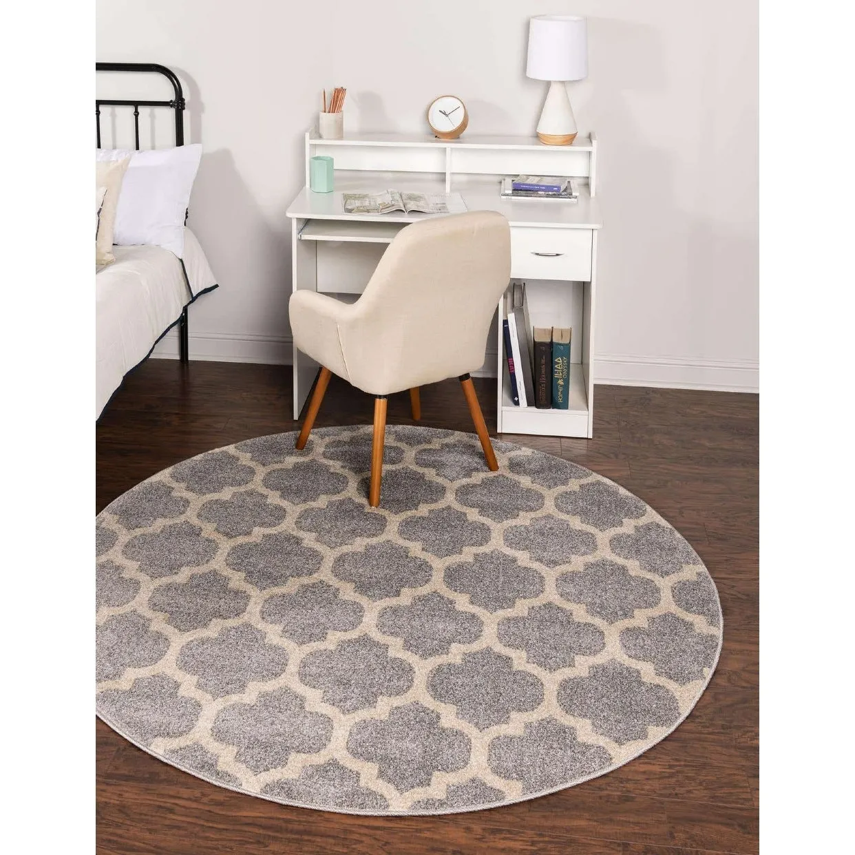 Contemporary Akiva Collection Area Rug