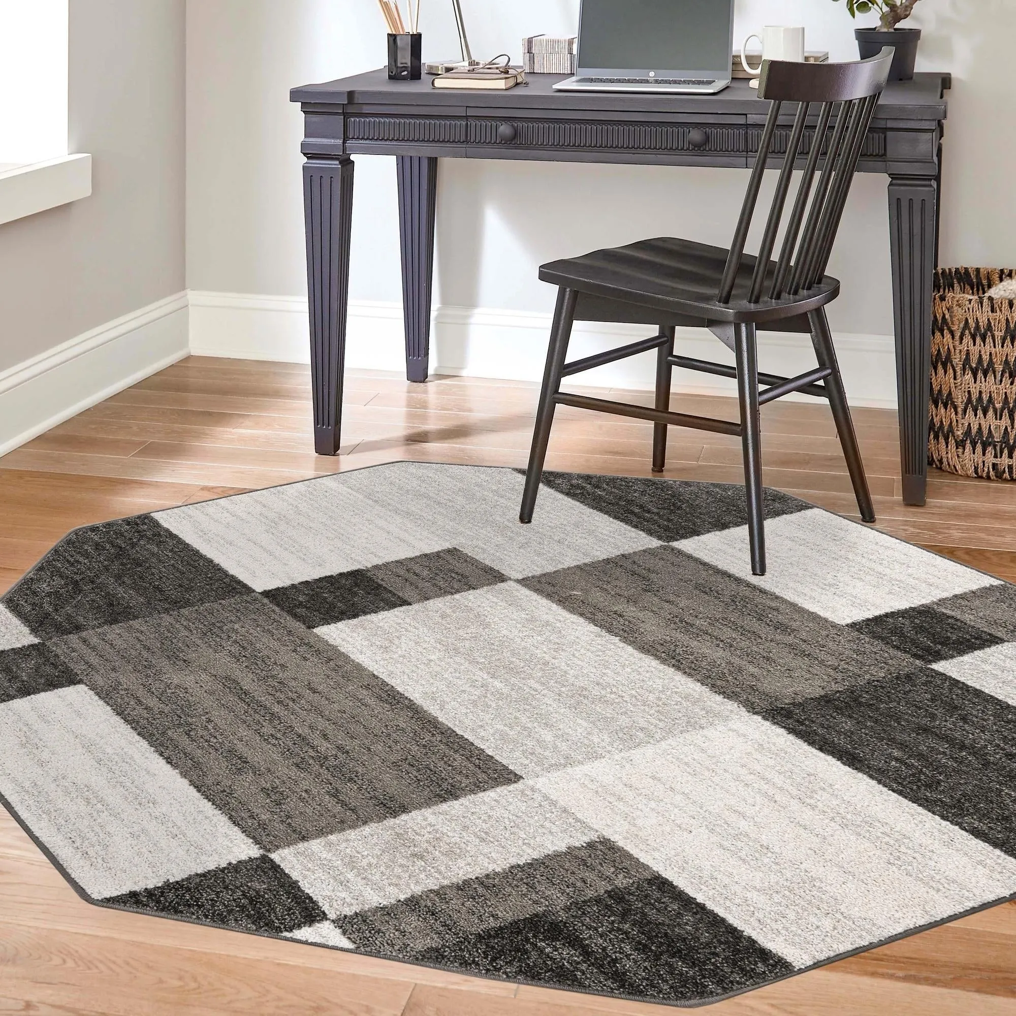 Contemporary Beallara Collection Area Rug
