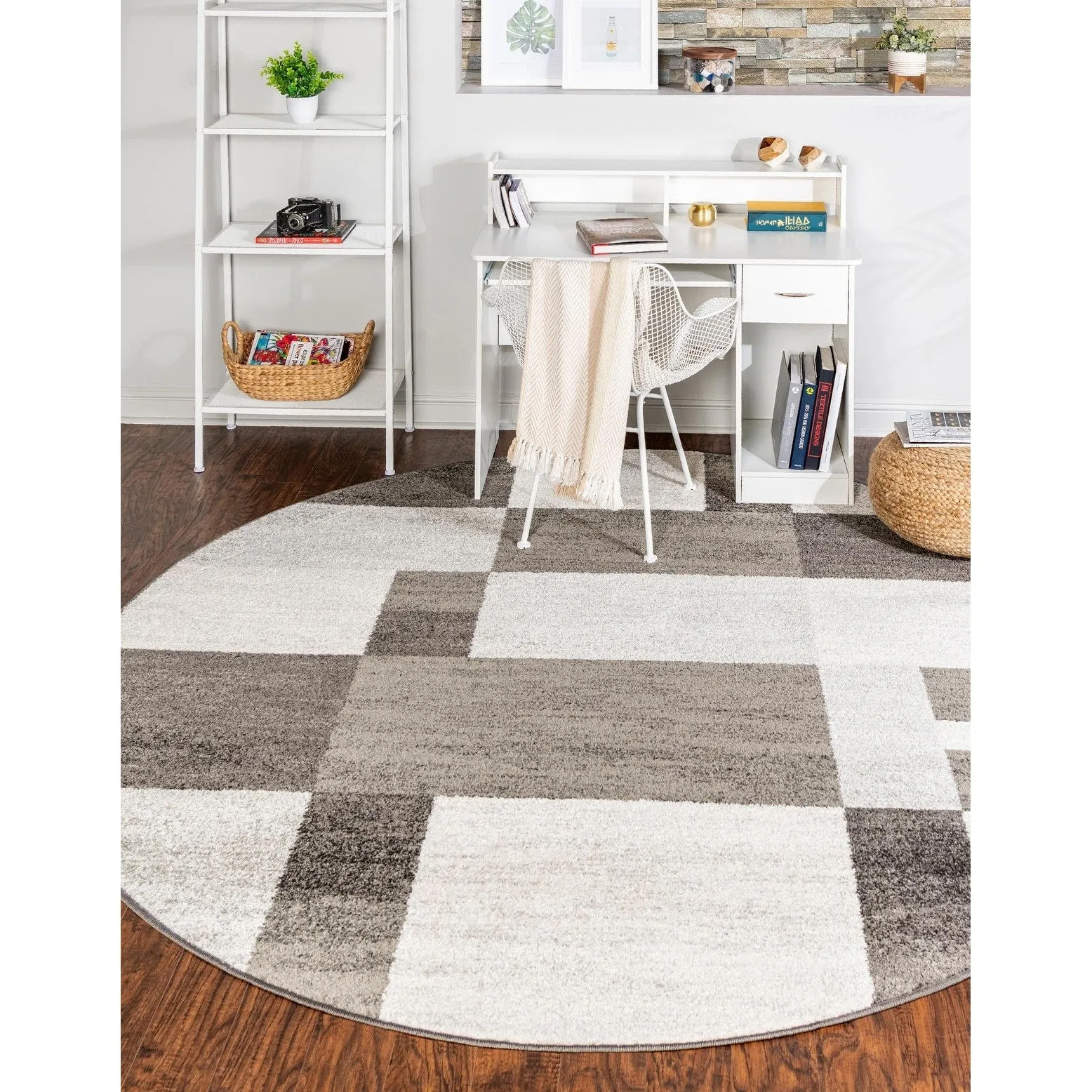 Contemporary Beallara Collection Area Rug