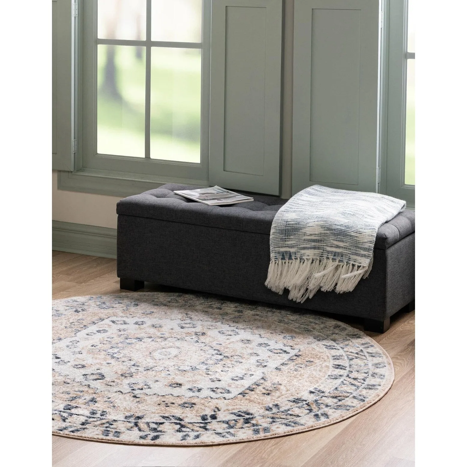 Contemporary Trabzon Collection Area Rug