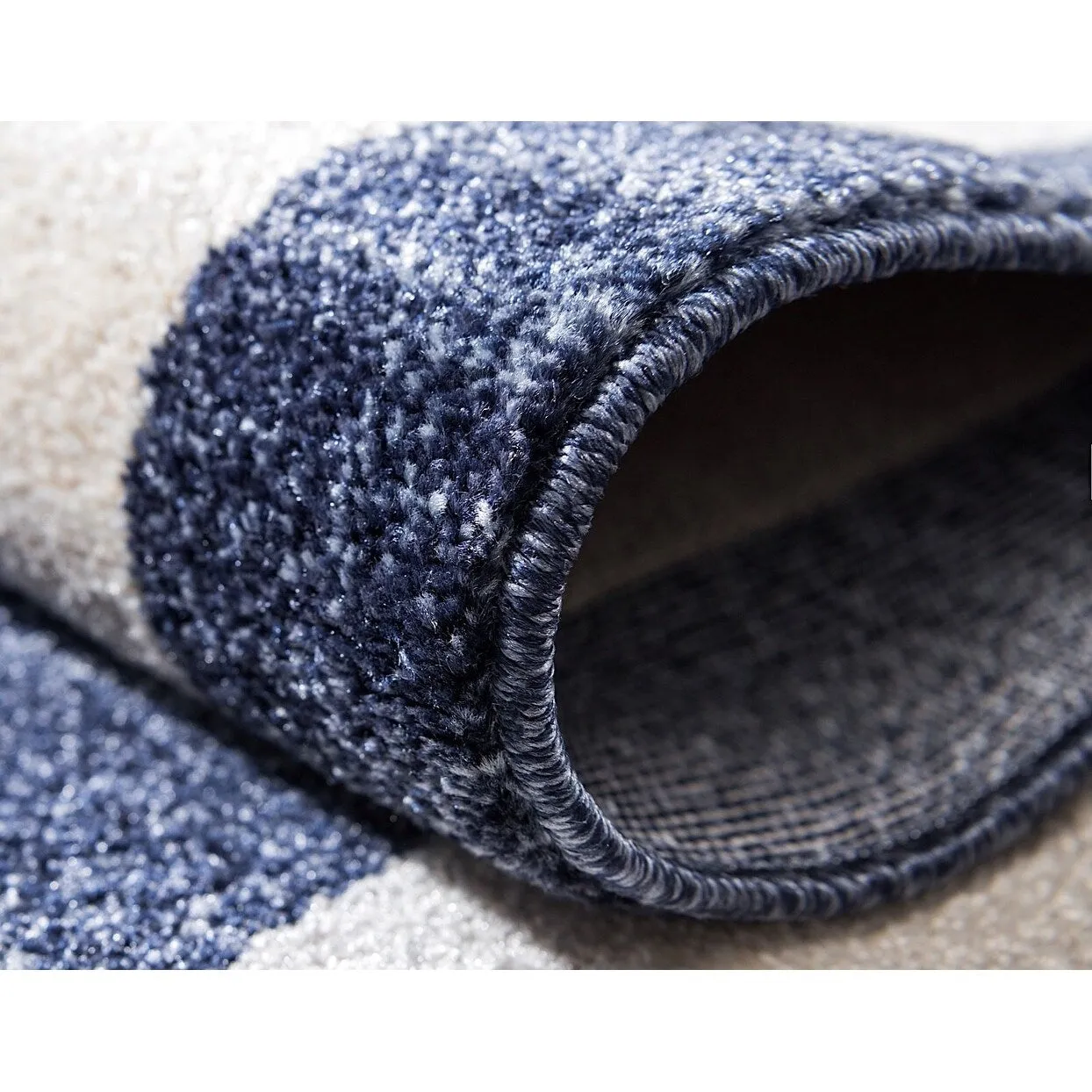 Contemporary Weby Collection Area Rug