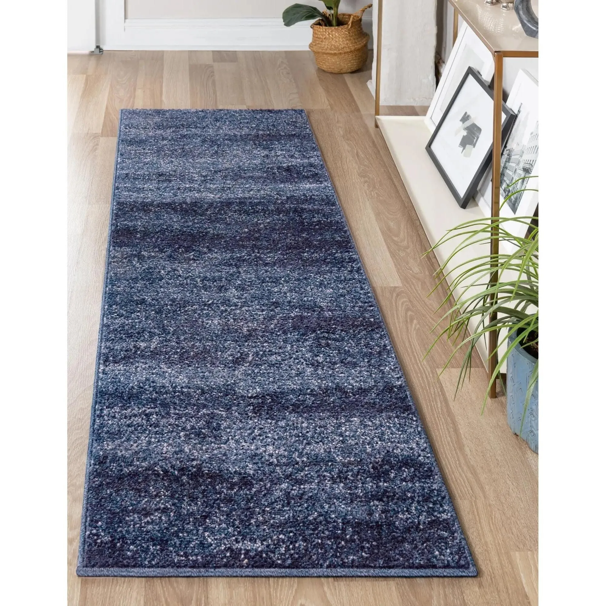 Contemporary Weby Collection Area Rug