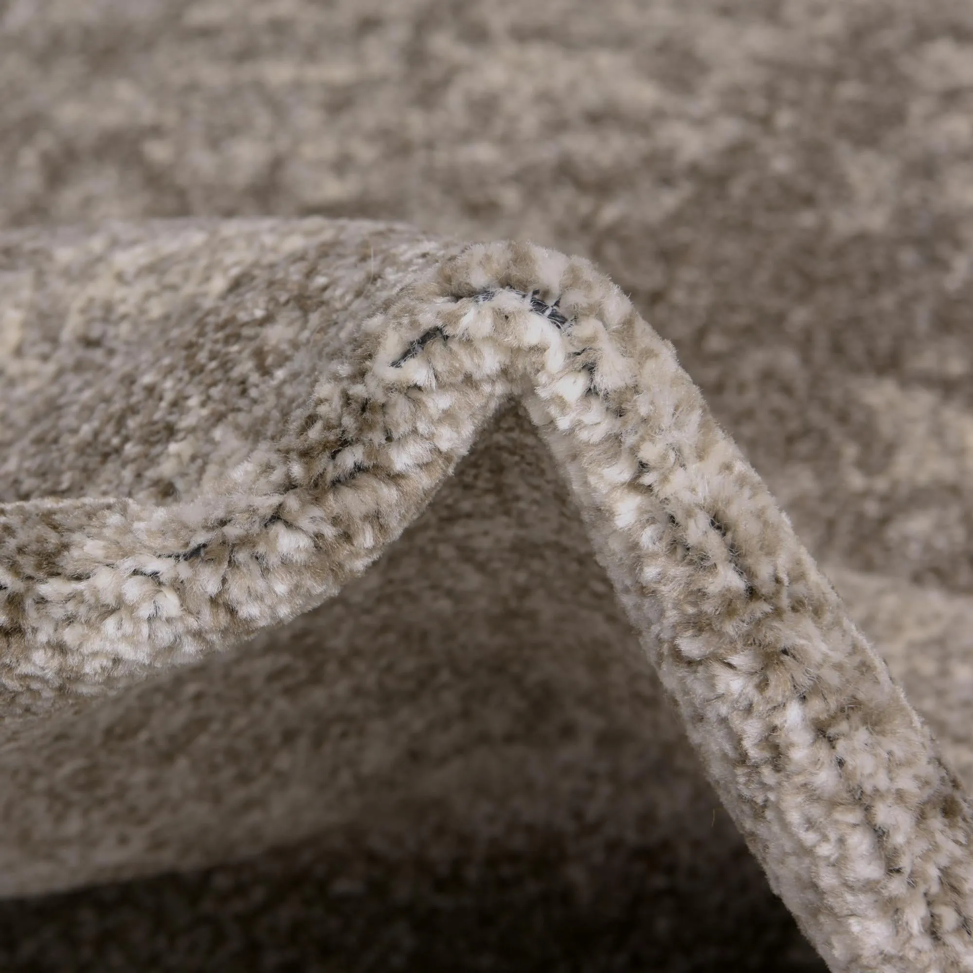 Contemporary Weby Collection Area Rug