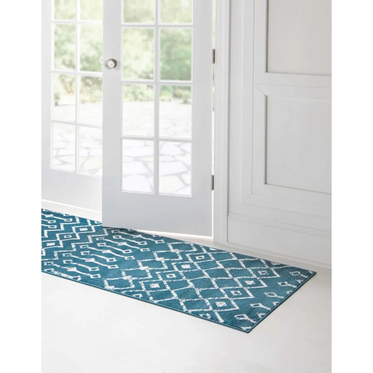 Contemporary Zala Collection Area Rug