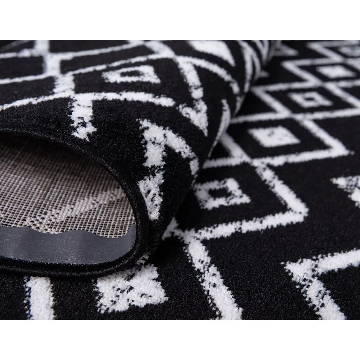 Contemporary Zala Collection Area Rug