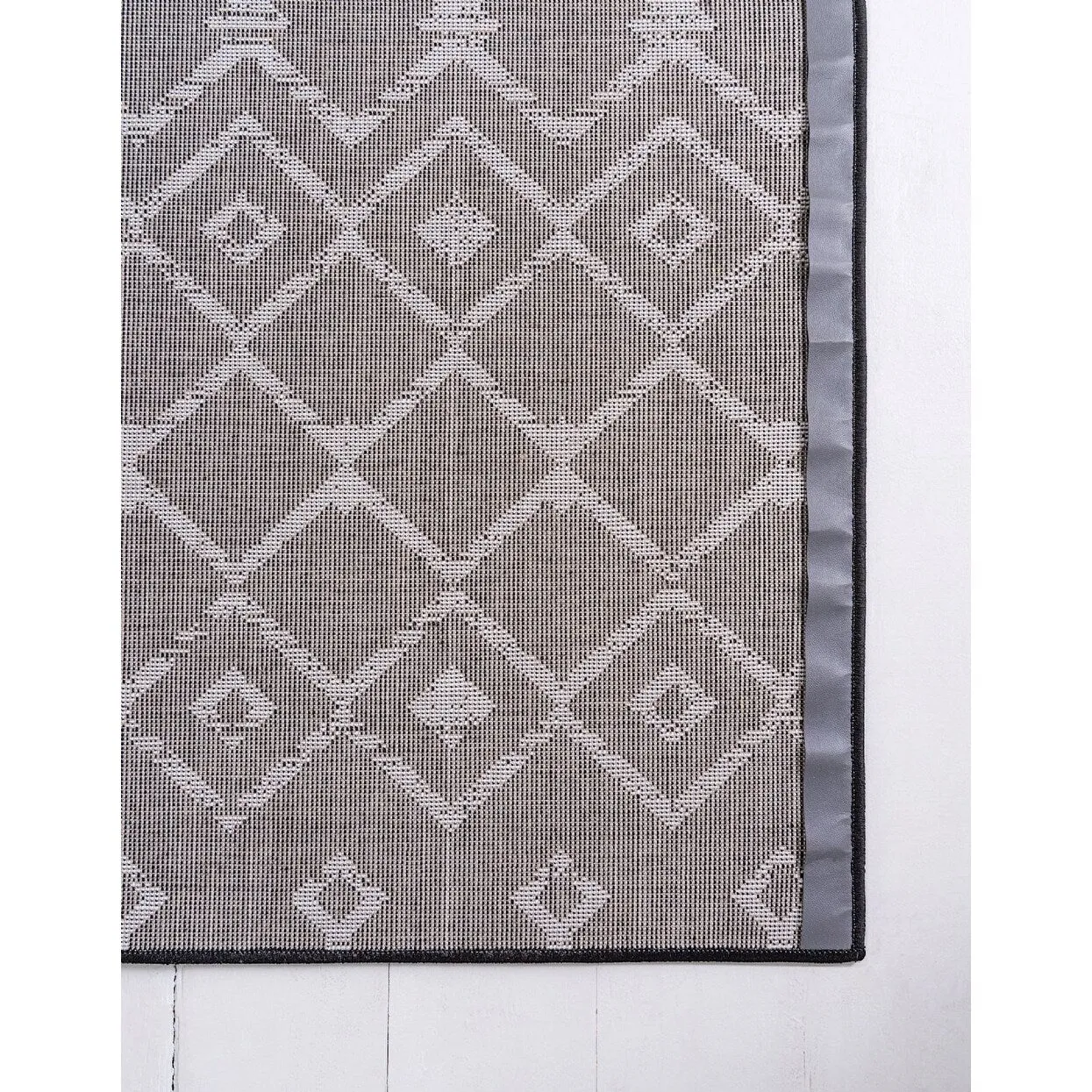 Contemporary Zala Collection Area Rug