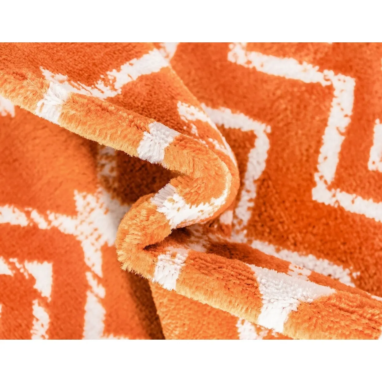 Contemporary Zala Collection Area Rug