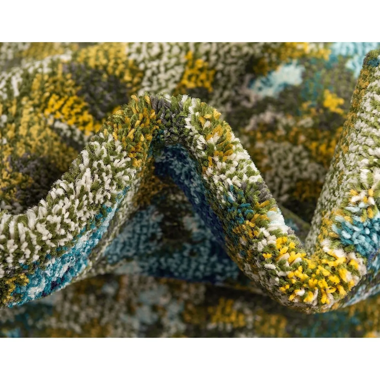 Contemporary Zhale Collection Area Rug