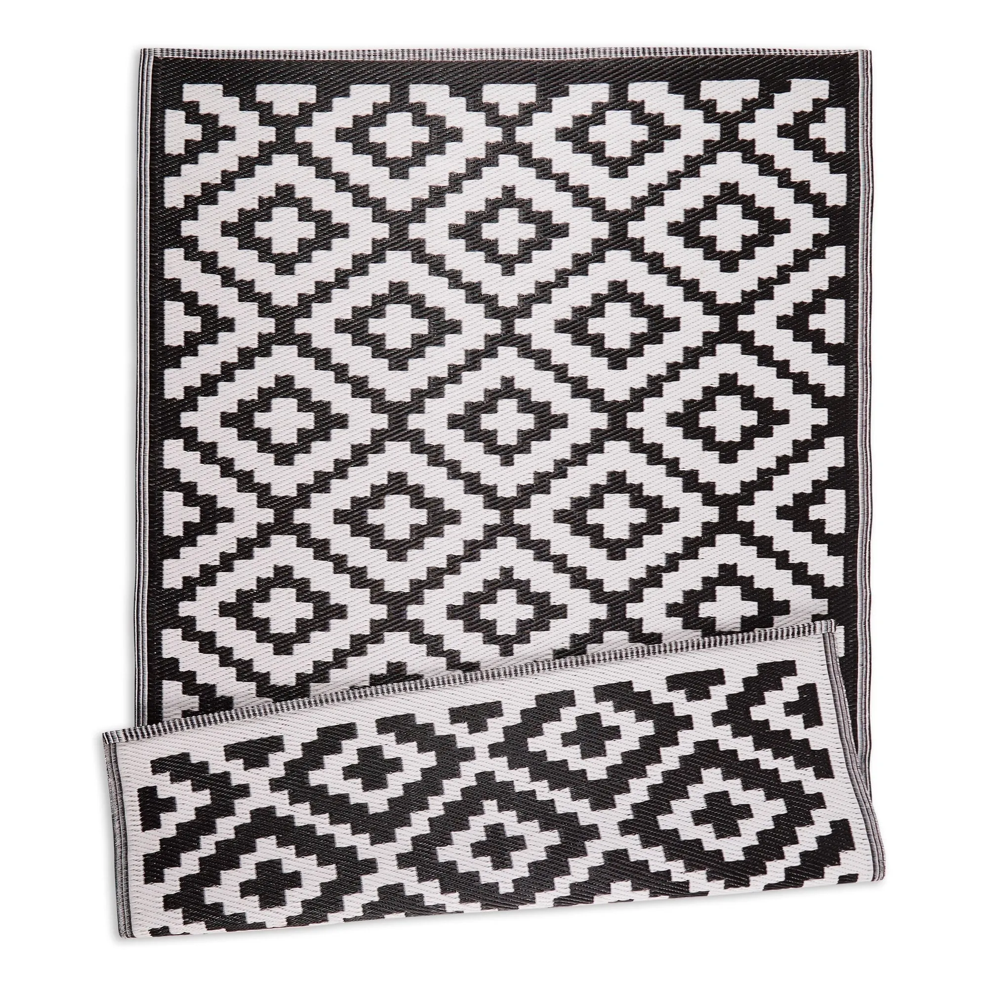 DII Black and White Mesa Outdoor Rug 4x6 Ft