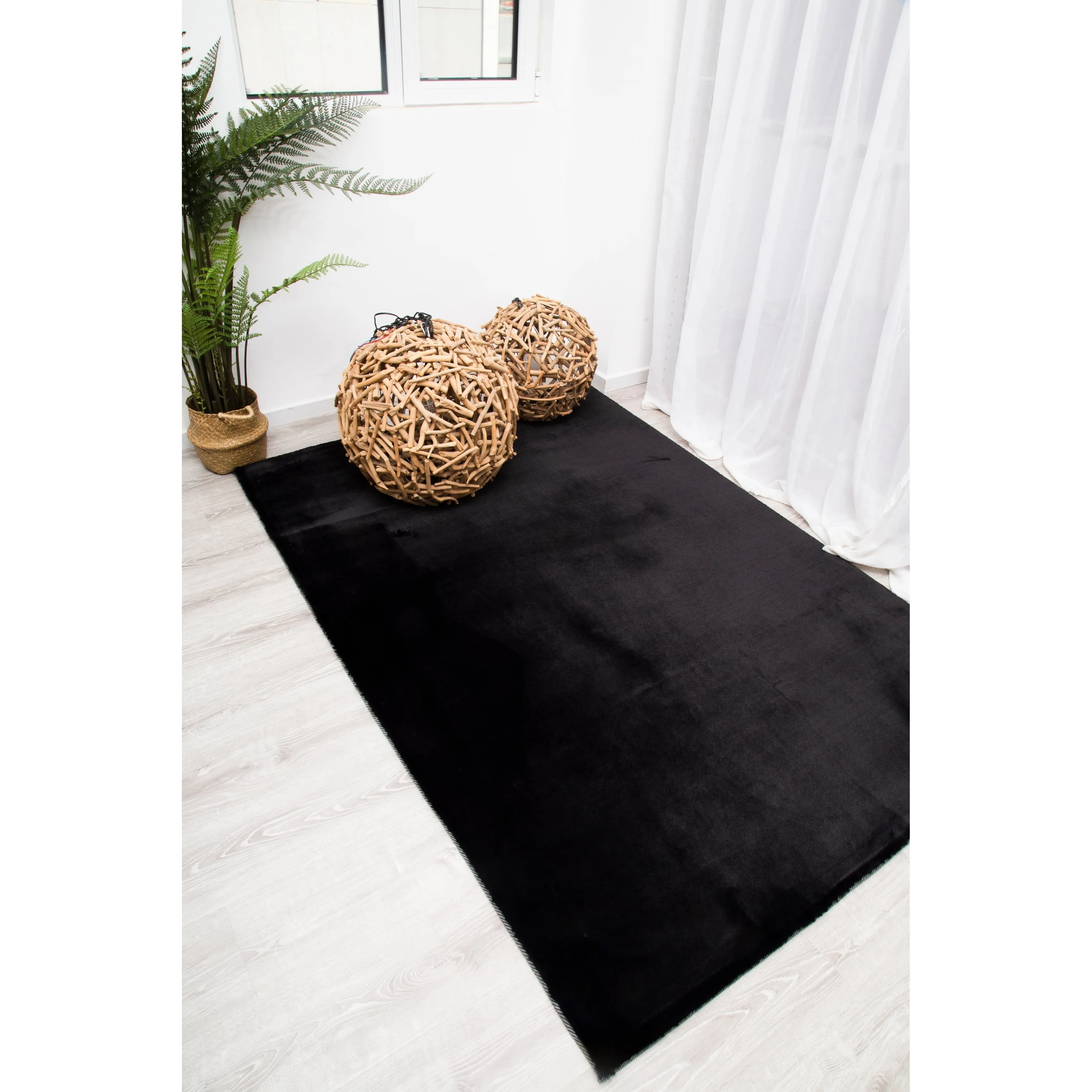 Faux-Rabbit Collection Beautiful Faux-Fur Rug