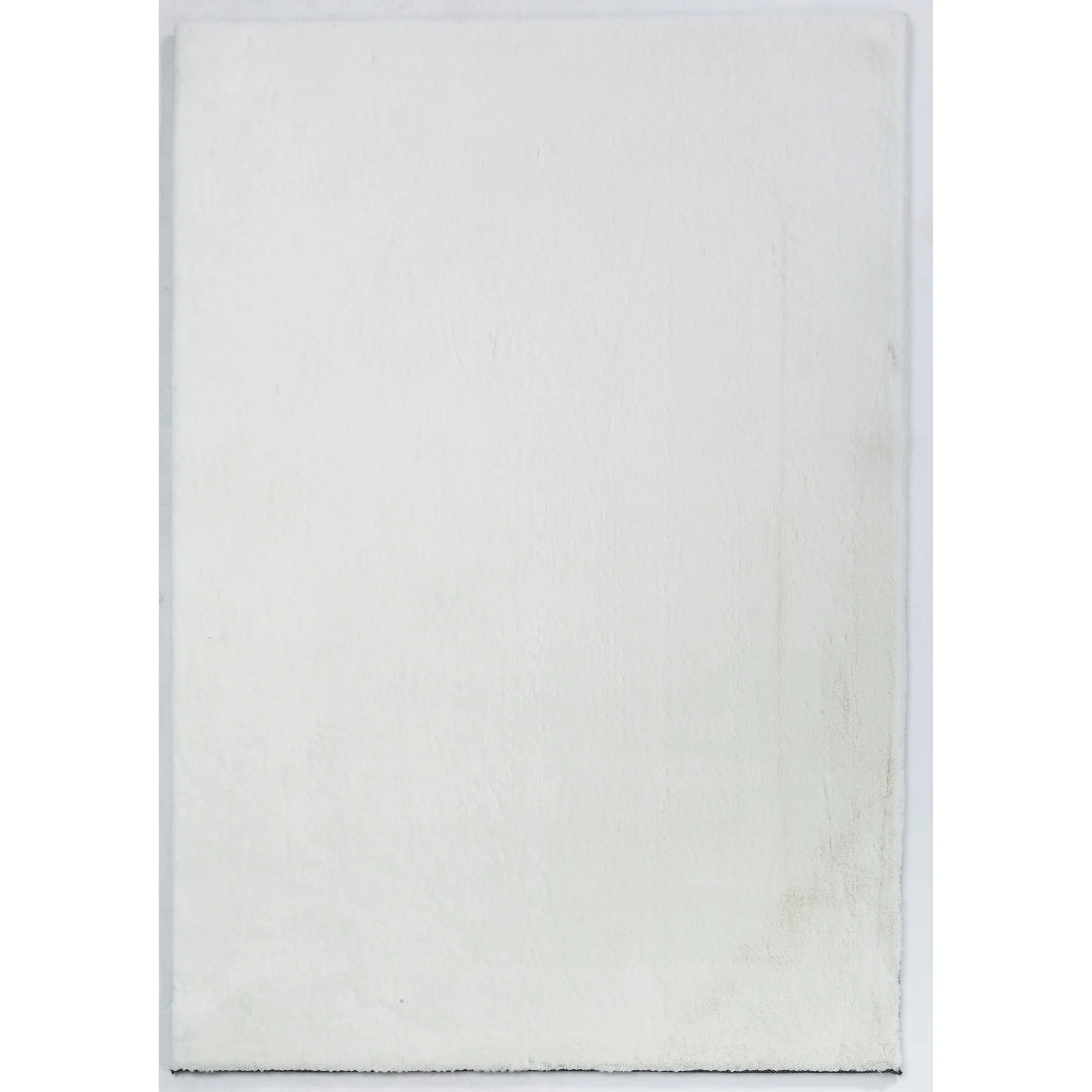 Faux-Rabbit Collection Beautiful Faux-Fur Rug