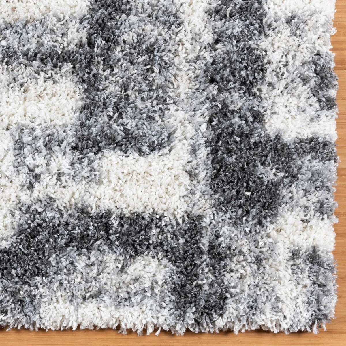 Gertmenian Anjou Abstract Grey Modern Geo Shag Area Rug