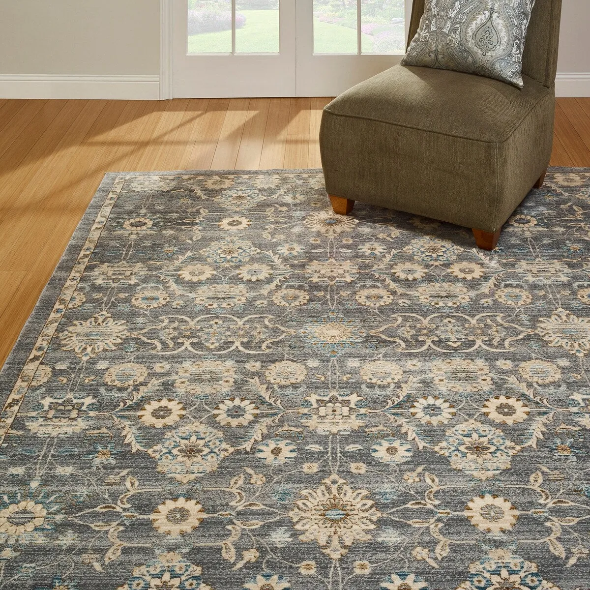 Gertmenian Hurston Dromore Grey Traditional Indoor Area Rug